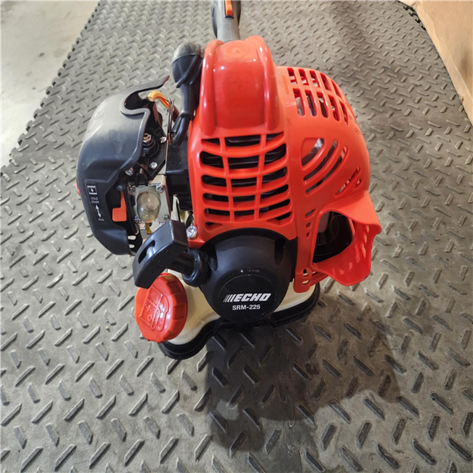 HOUSTON LOCATION - AS-IS Echo SRM-225 21.2cc 2 Stroke Fuel Efficient Durable Gas Straight Shaft Trimmer