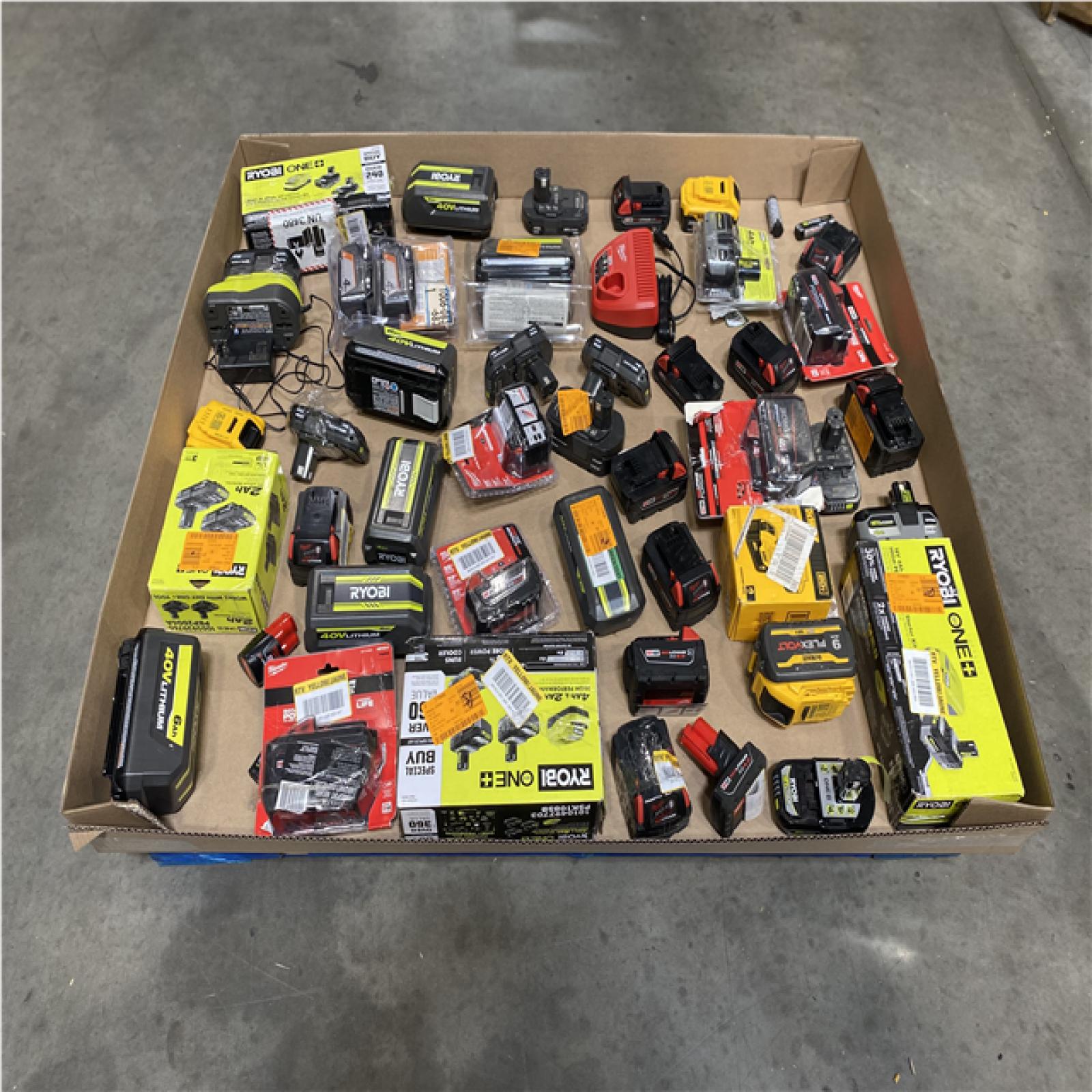 DALLAS LOCATION- AS-IS MIXED BATTERY PALLET
