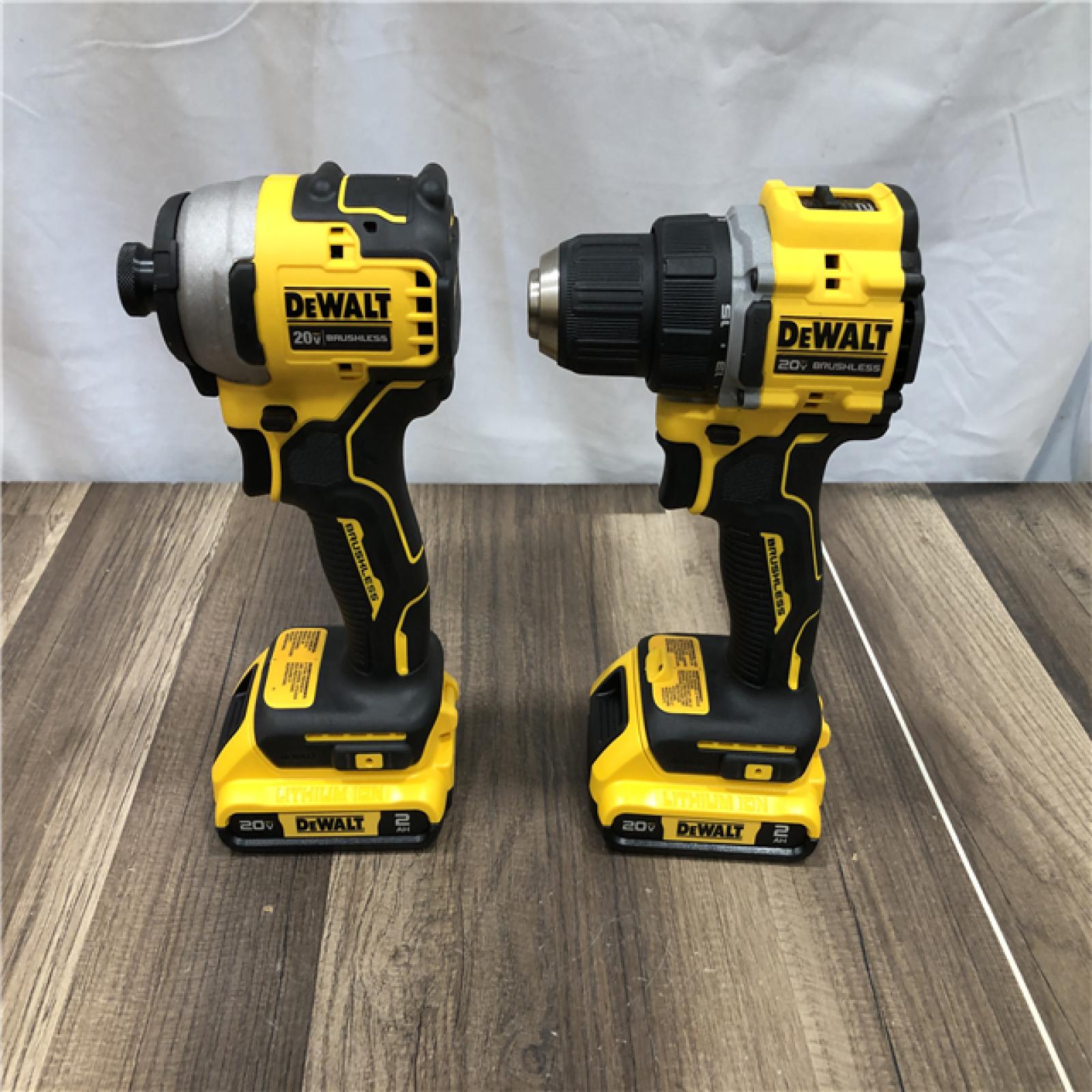 AS-IS DEWALT ATOMIC 20-Volt MAX Lithium-Ion Cordless Combo Kit