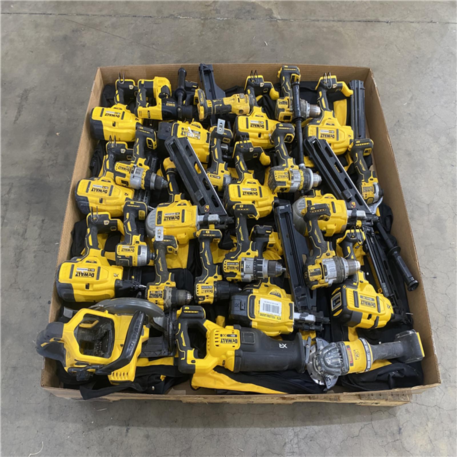 Houston Location AS IS - Tool Pallet