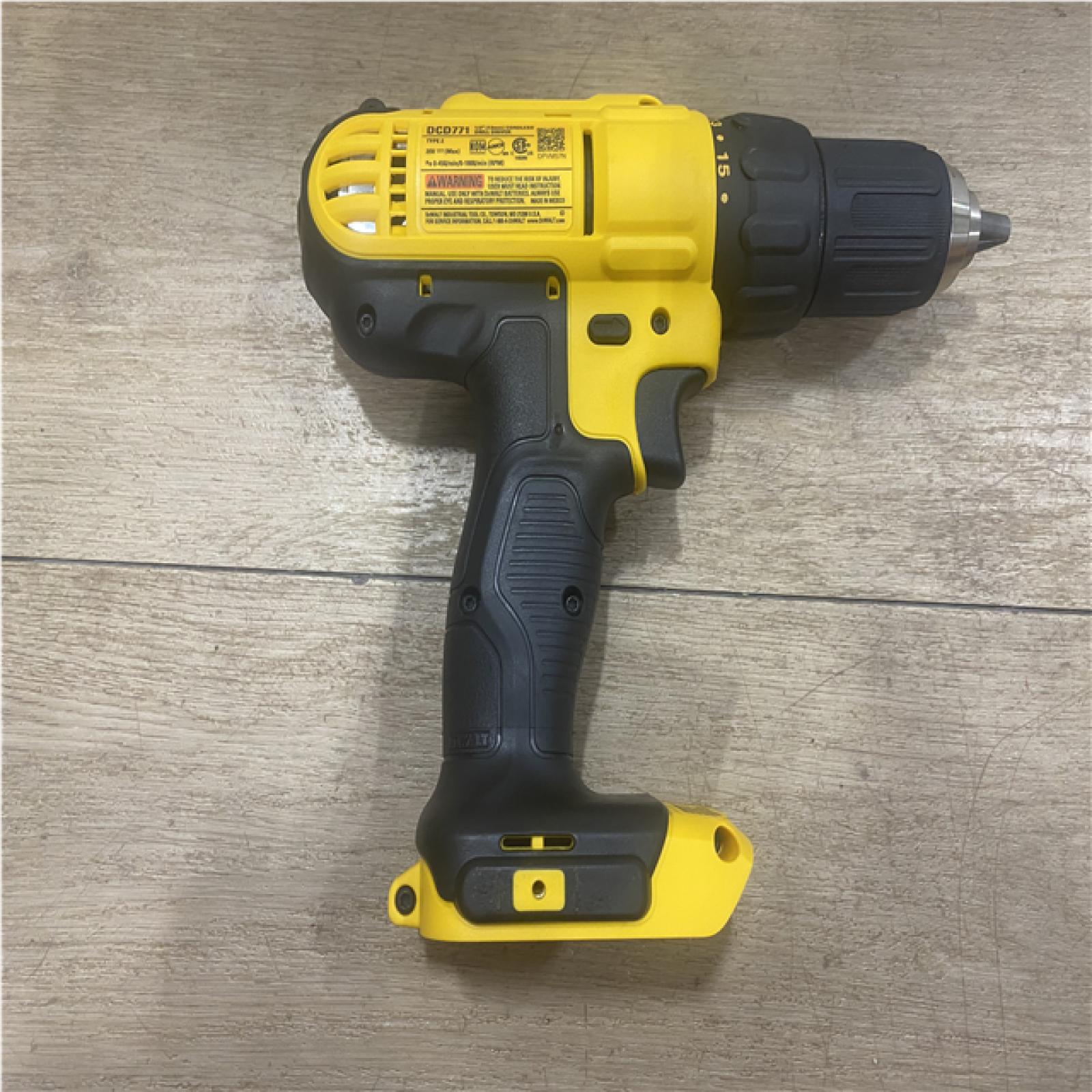 as-is DEWALT 20V MAX Cordless 1/2 in. Drill/Driver Kit
