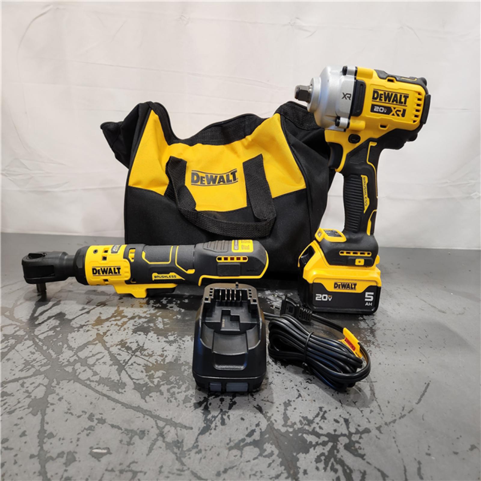 AS-IS- DEWALT 20V Lithium-Ion Cordless 2-Tool Combo Kit