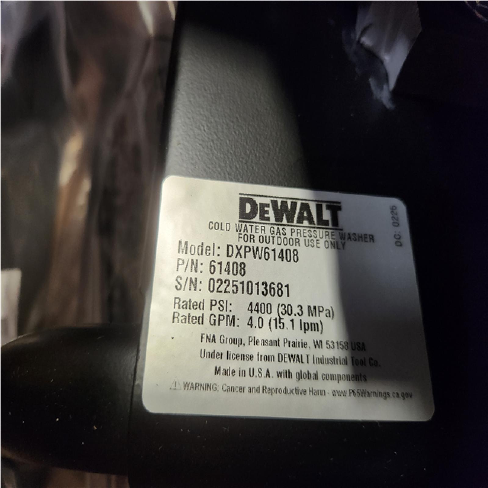 Phoenix LIKE NEW DEWALT 4400 PSI 4.0 GPM Gas Pressure Washer with 420cc Engine, Triplex Pump, Commercial Cold Water Power Washer