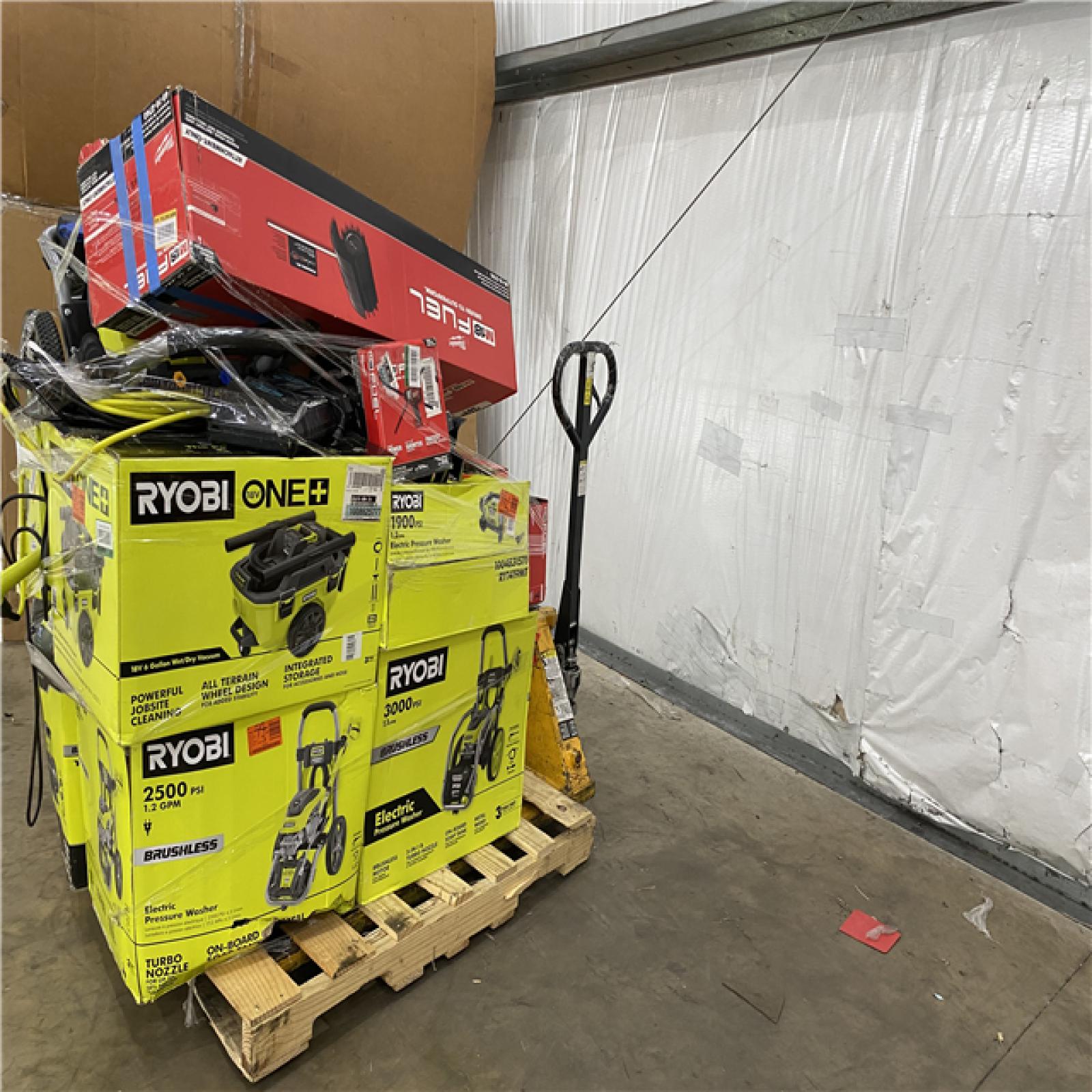 Houston Location AS IS - Tool Pallet