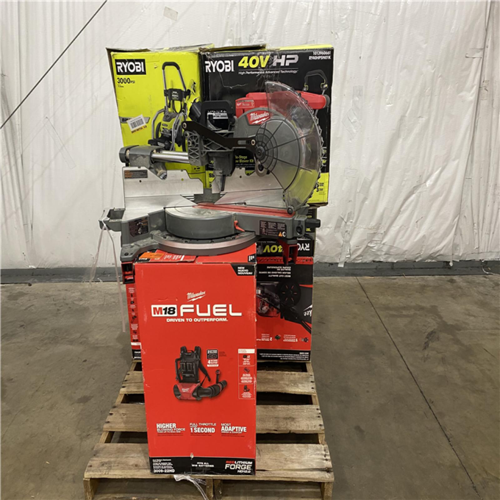 Houston Location AS IS - Tool Pallet