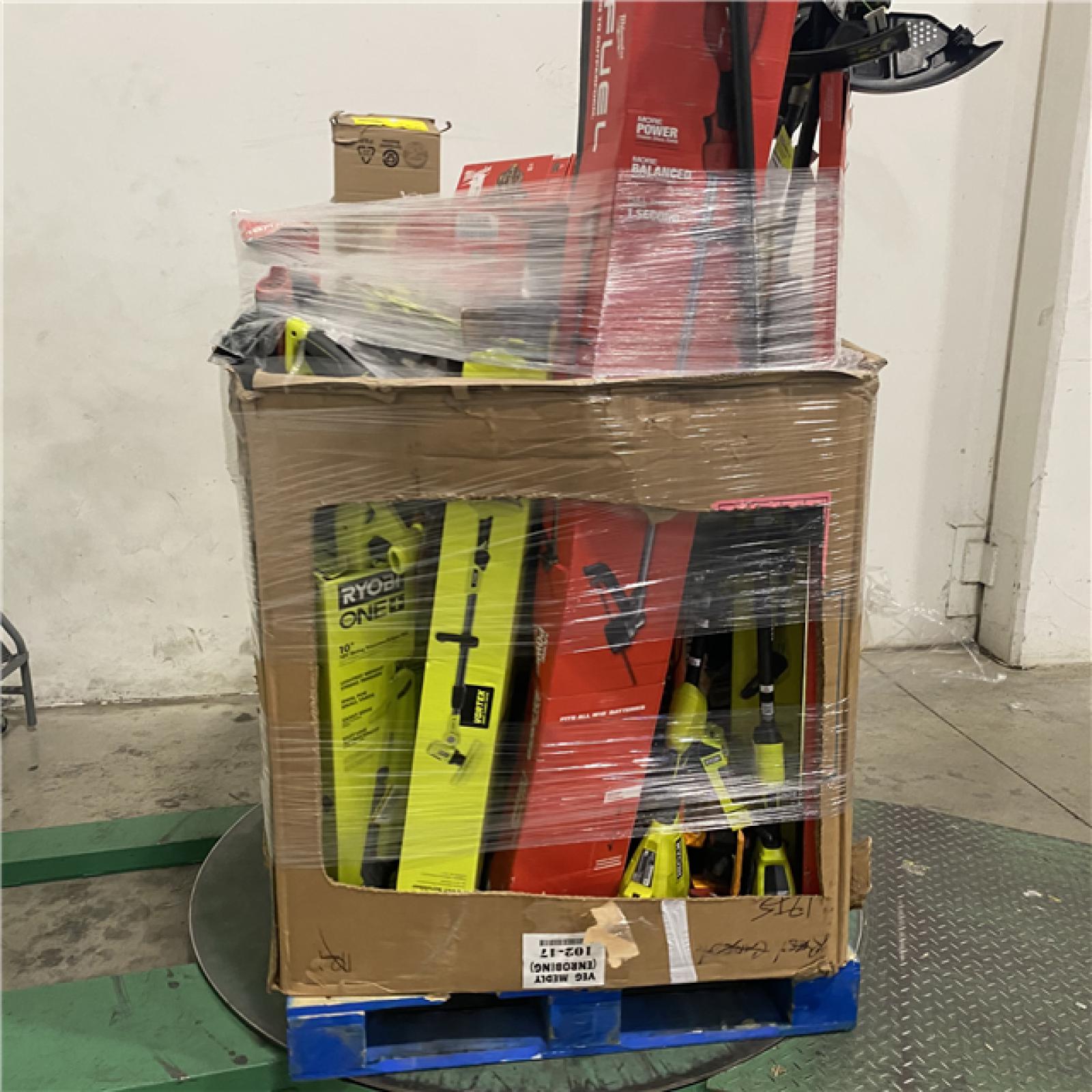 Dallas Location - As-Is Tool Pallet