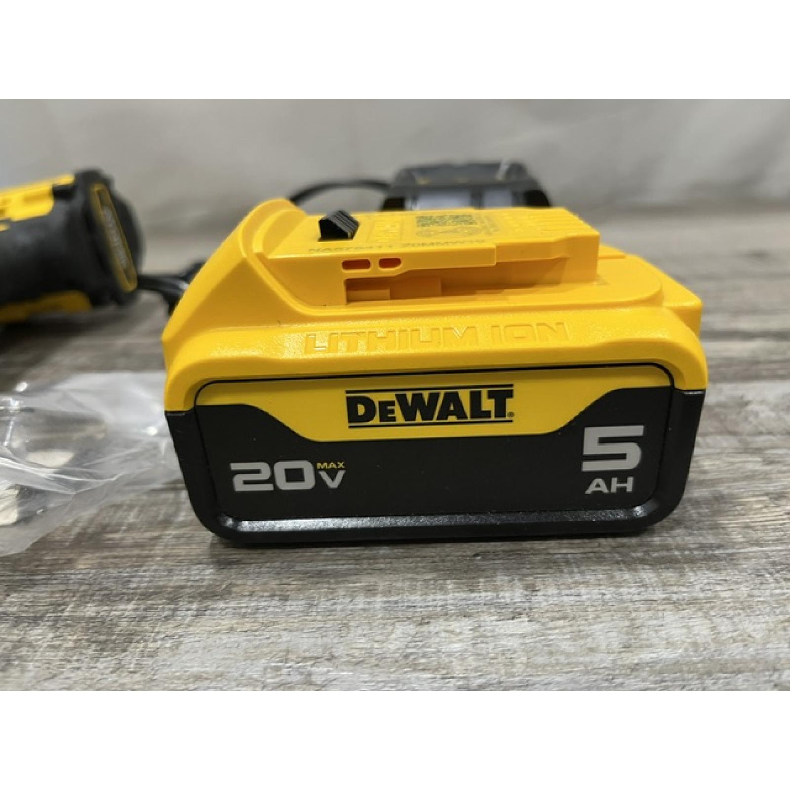 AS-IS DEWALT ATOMIC 20V Lithium-Ion Cordless 1/2 in. Hammer Drill Kit