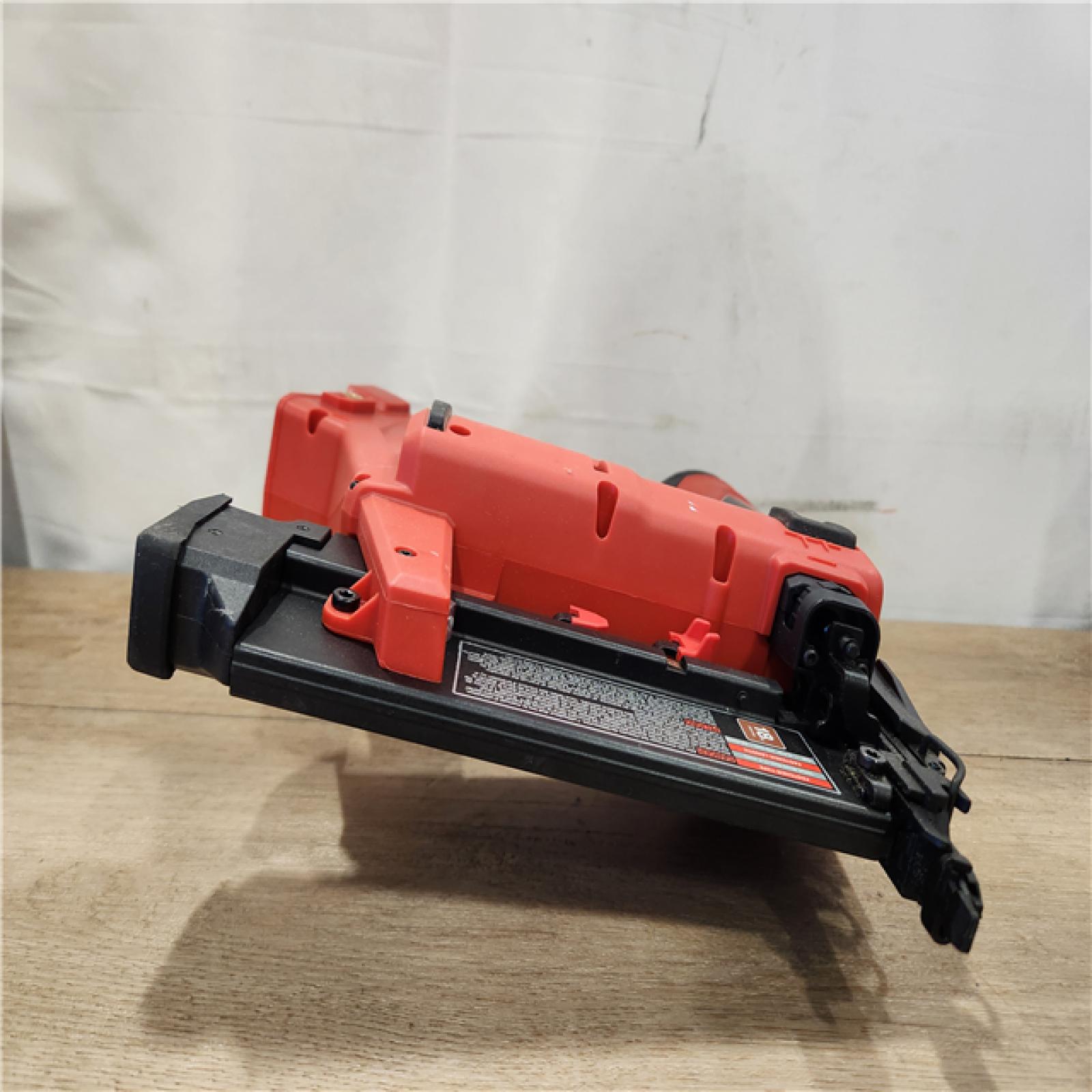 AS-IS- Milwaukee FUEL 18-Volt Lithium-Ion Brushless Cordless Gen II 18-Gauge Brad Nailer (Tool-Only)