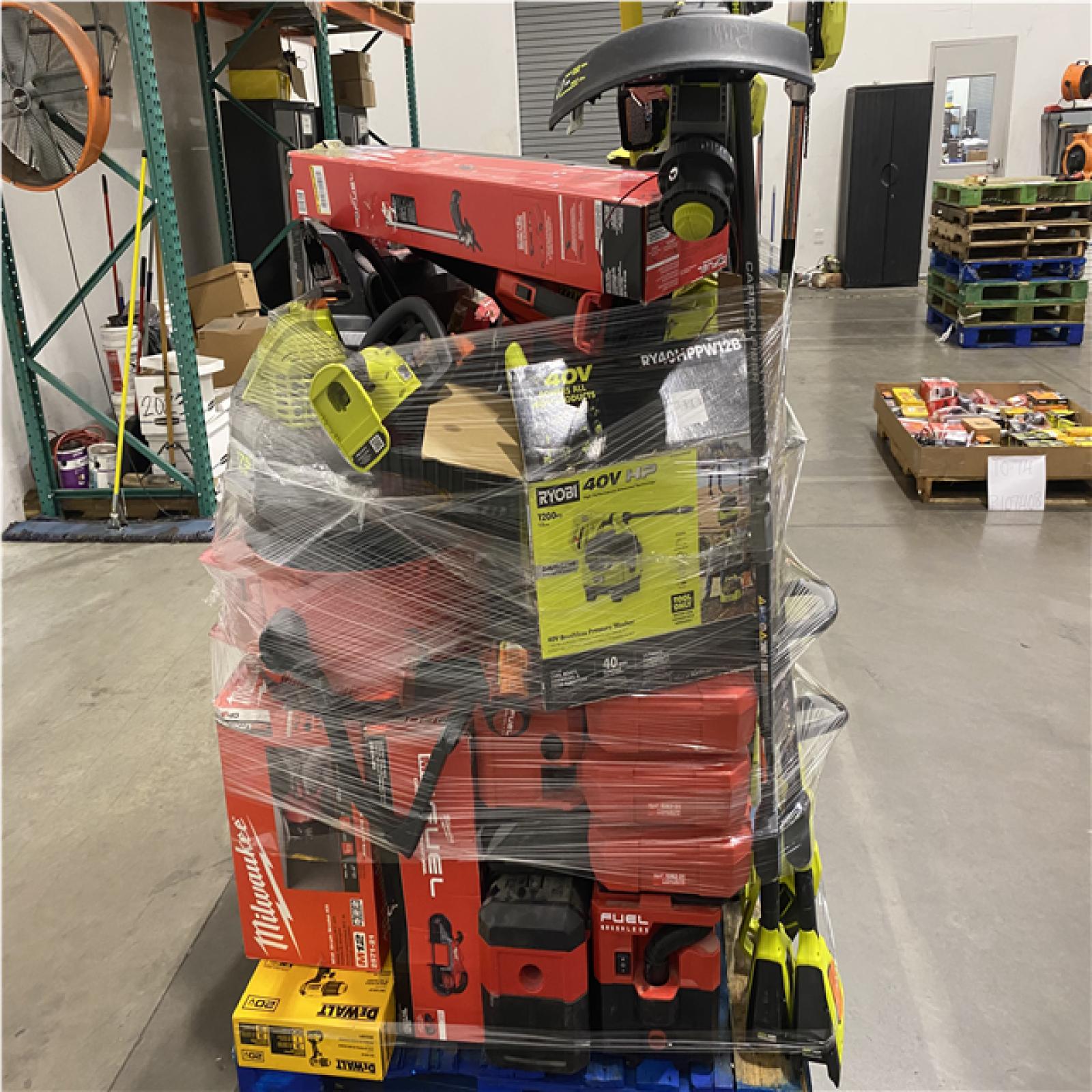 Dallas Location - As-Is Tool Pallet