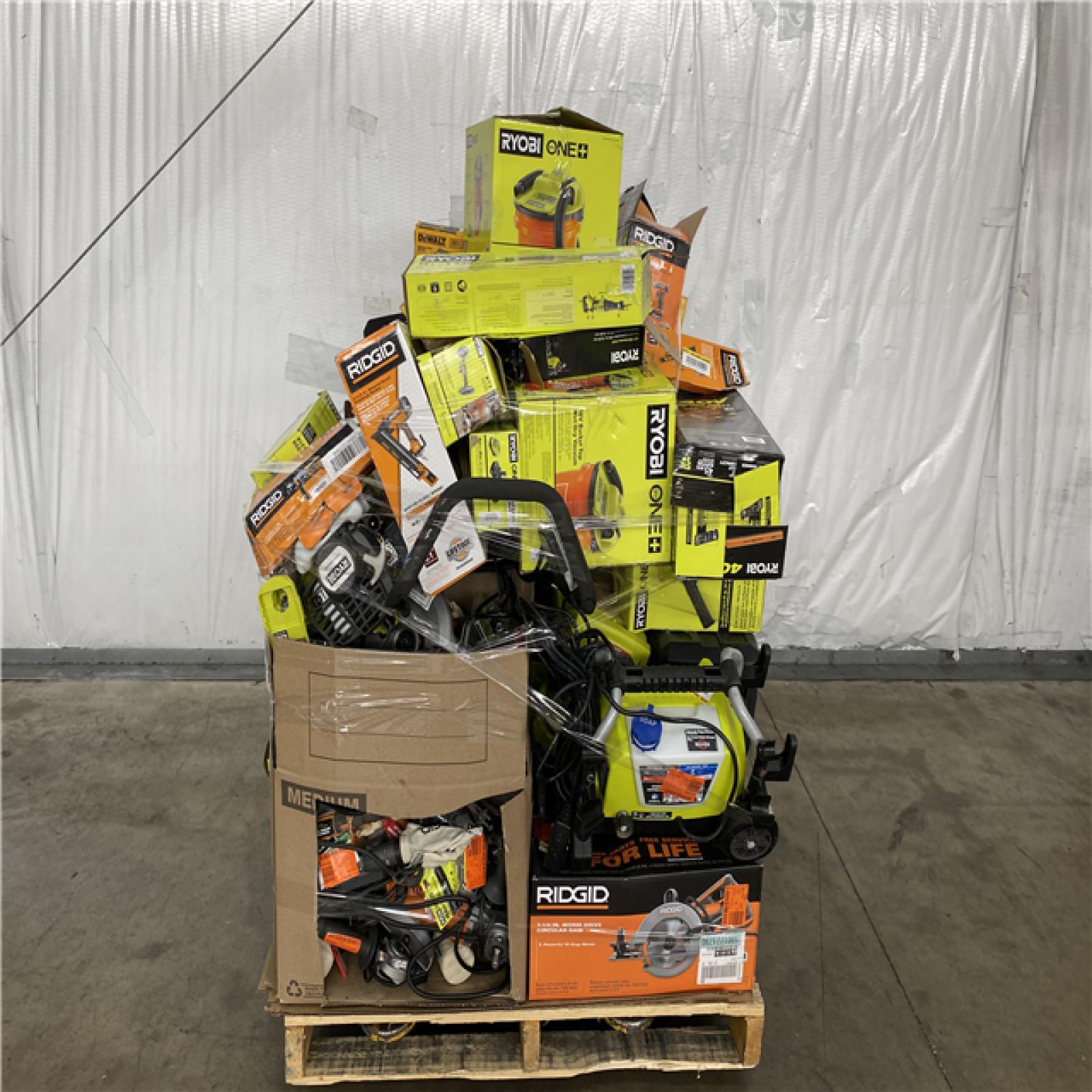 Houston Location AS IS - Tool Pallet