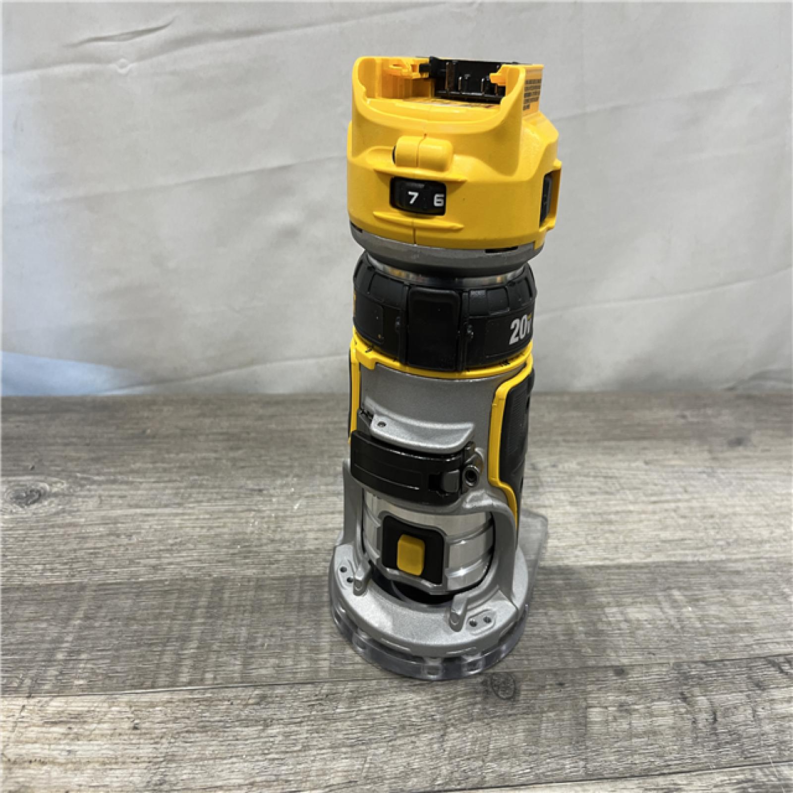 AS-IS DEWALT 20V MAX XR Cordless Brushless Fixed Base Compact Router (Tool Only)