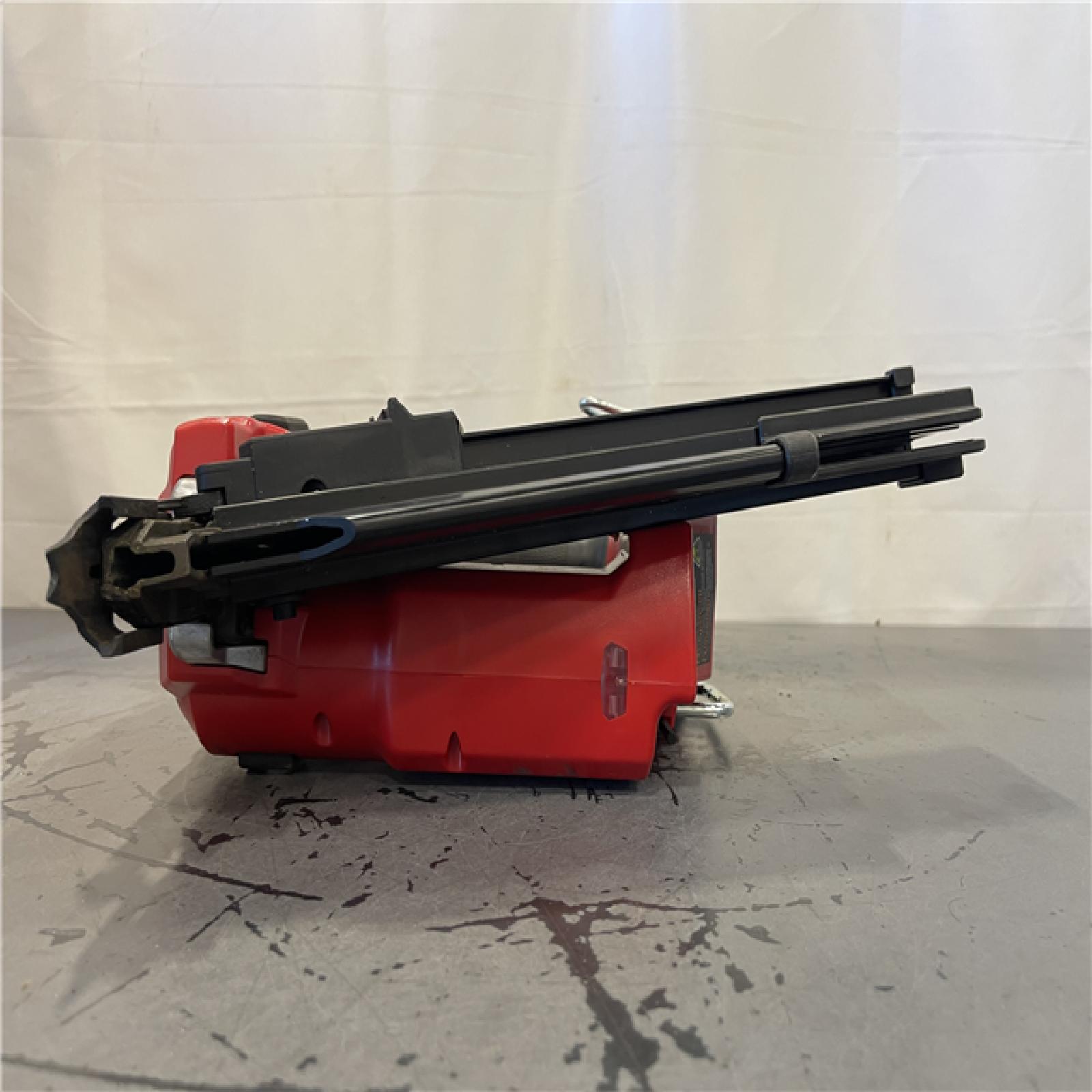 AS-IS-Milwaukee M18 FUEL 3-1/2 in. 18-Volt 21-Degree Lithium-Ion Brushless Cordless Framing Nailer (Tool-Only)