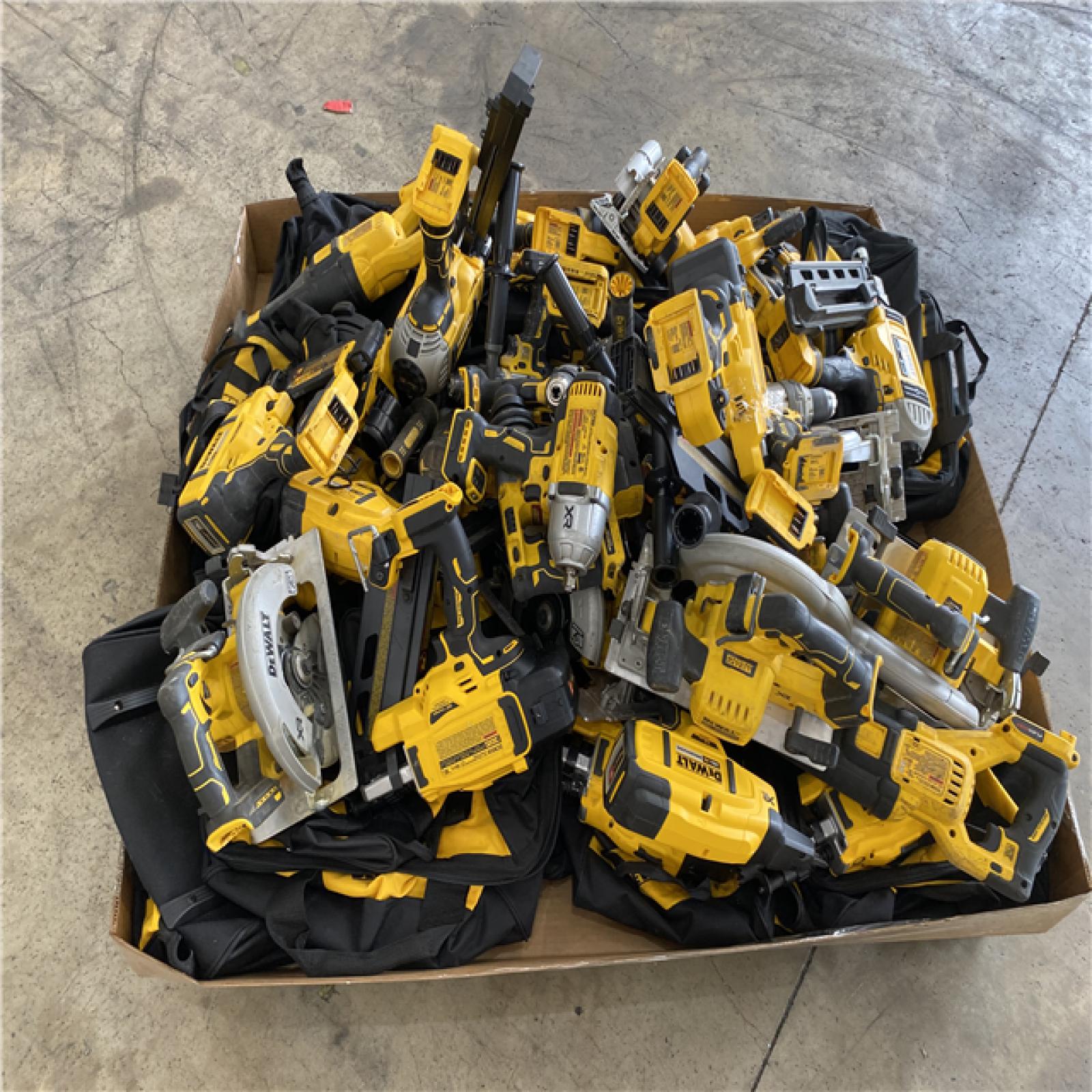 Houston Location AS IS - Tool Pallet