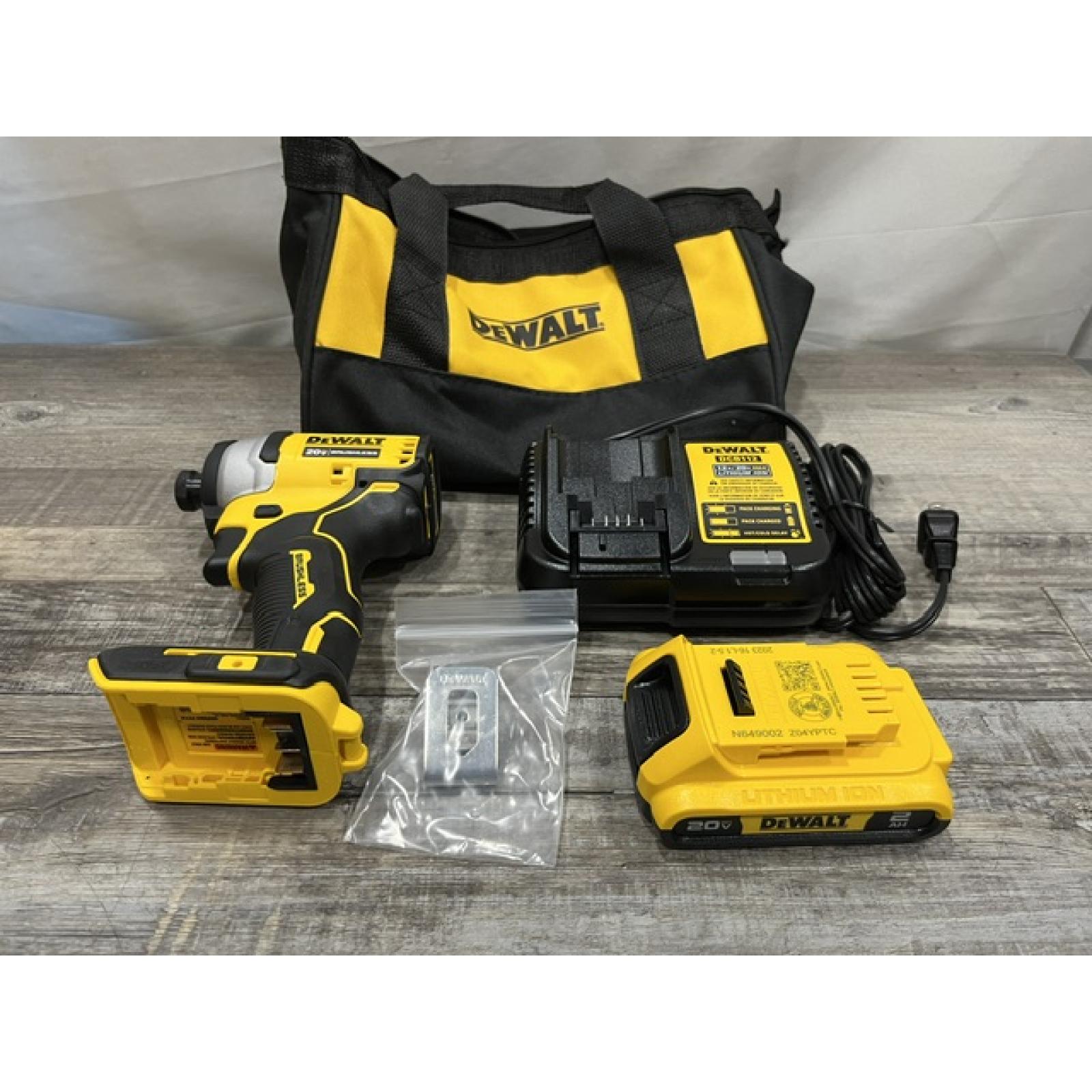 AS-IS DEWALT Atomic 20V Max Lithium-Ion Brushless Cordless Compact 1/4 in. Impact Driver Kit