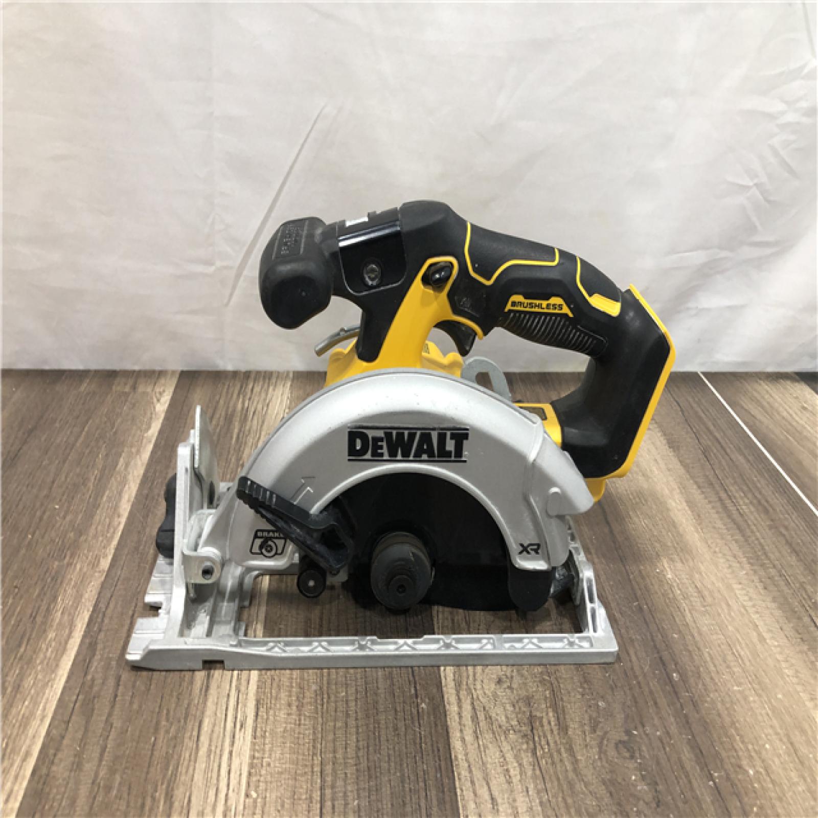 AS-IS DEWALT 20V MAX Cordless Brushless 6-1/2 in. Sidewinder Style Circular Saw (Tool Only)