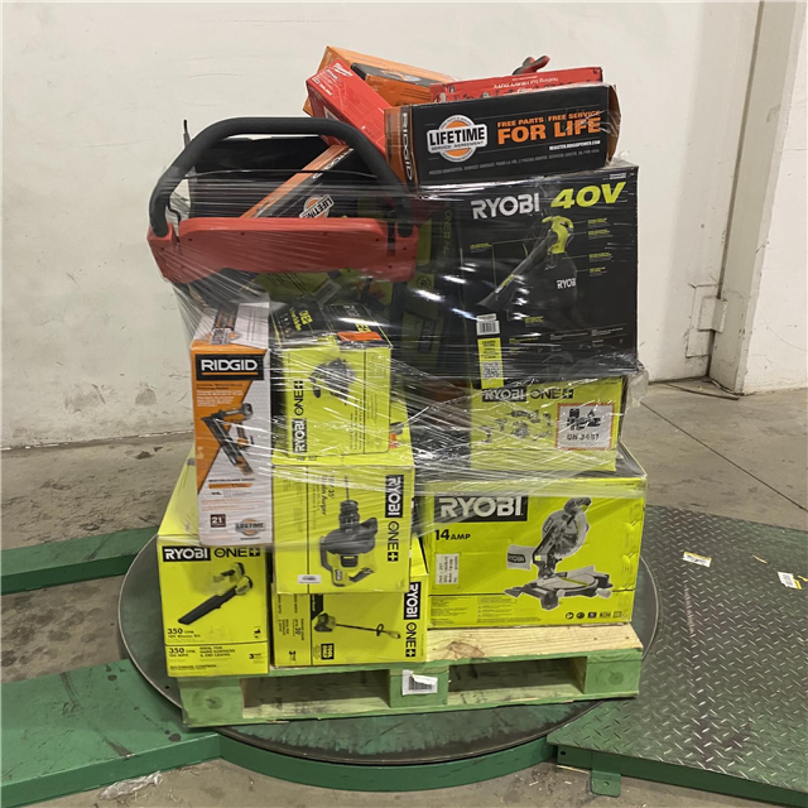 Dallas Location - As-Is Tool Pallet