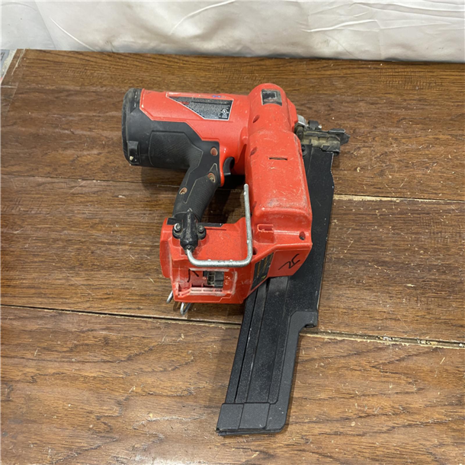 AS-IS Milwaukee 2744-20 M18 FUEL 21-Degree Cordless Framing Nailer (Tool Only)