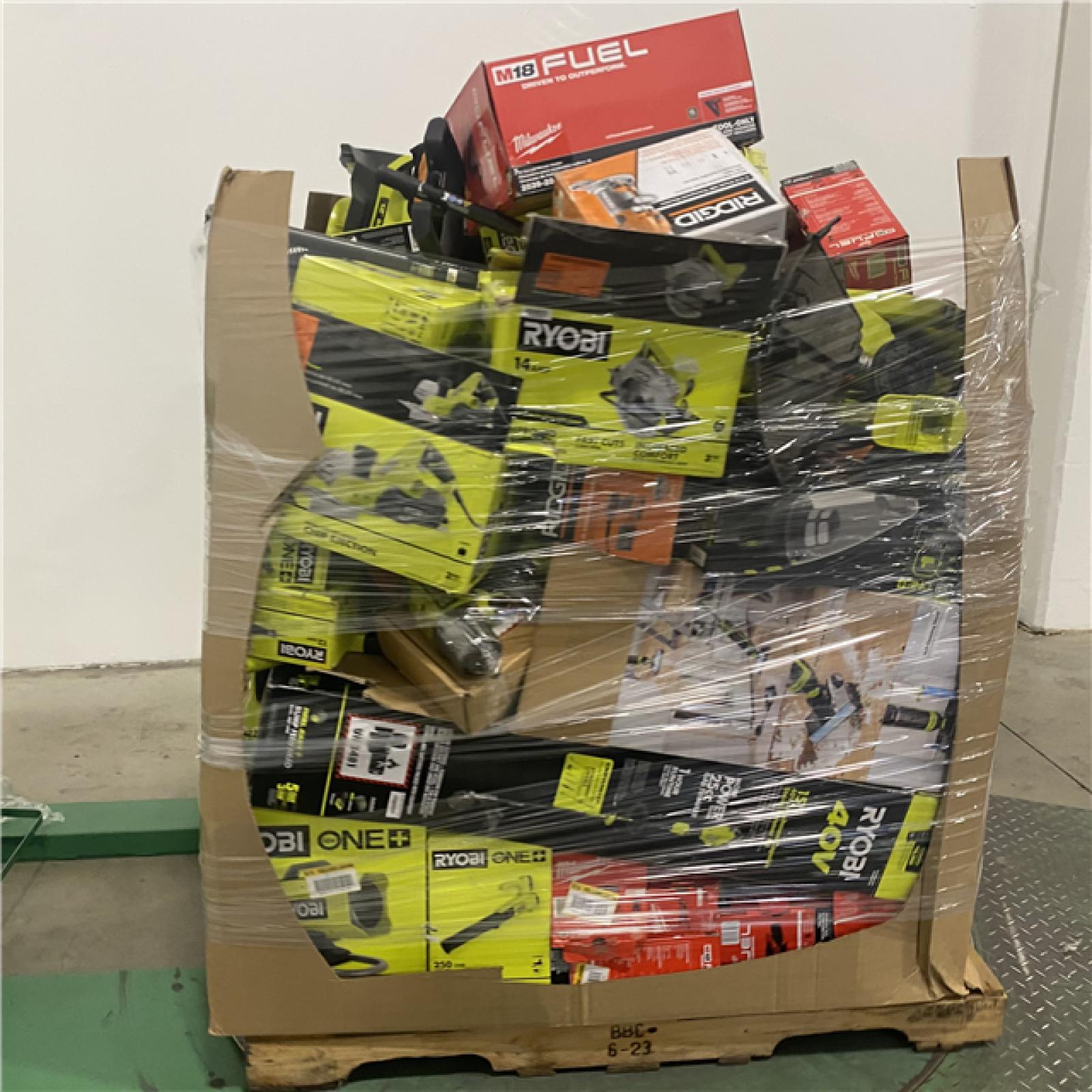 Dallas Location - As-Is Tool Pallet