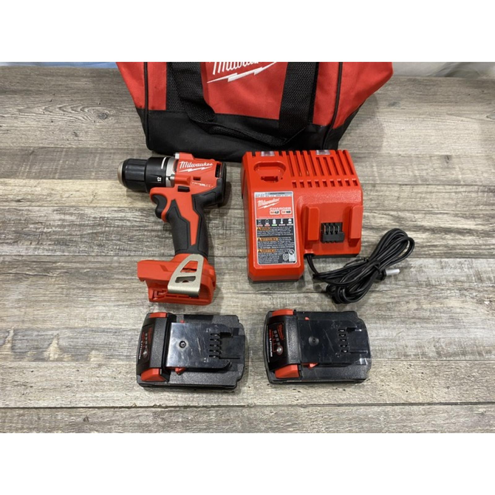 AS-IS Milwaukee 18V Lithium-Ion Brushless Cordless 1/2 in. Compact Drill/Driver Kit