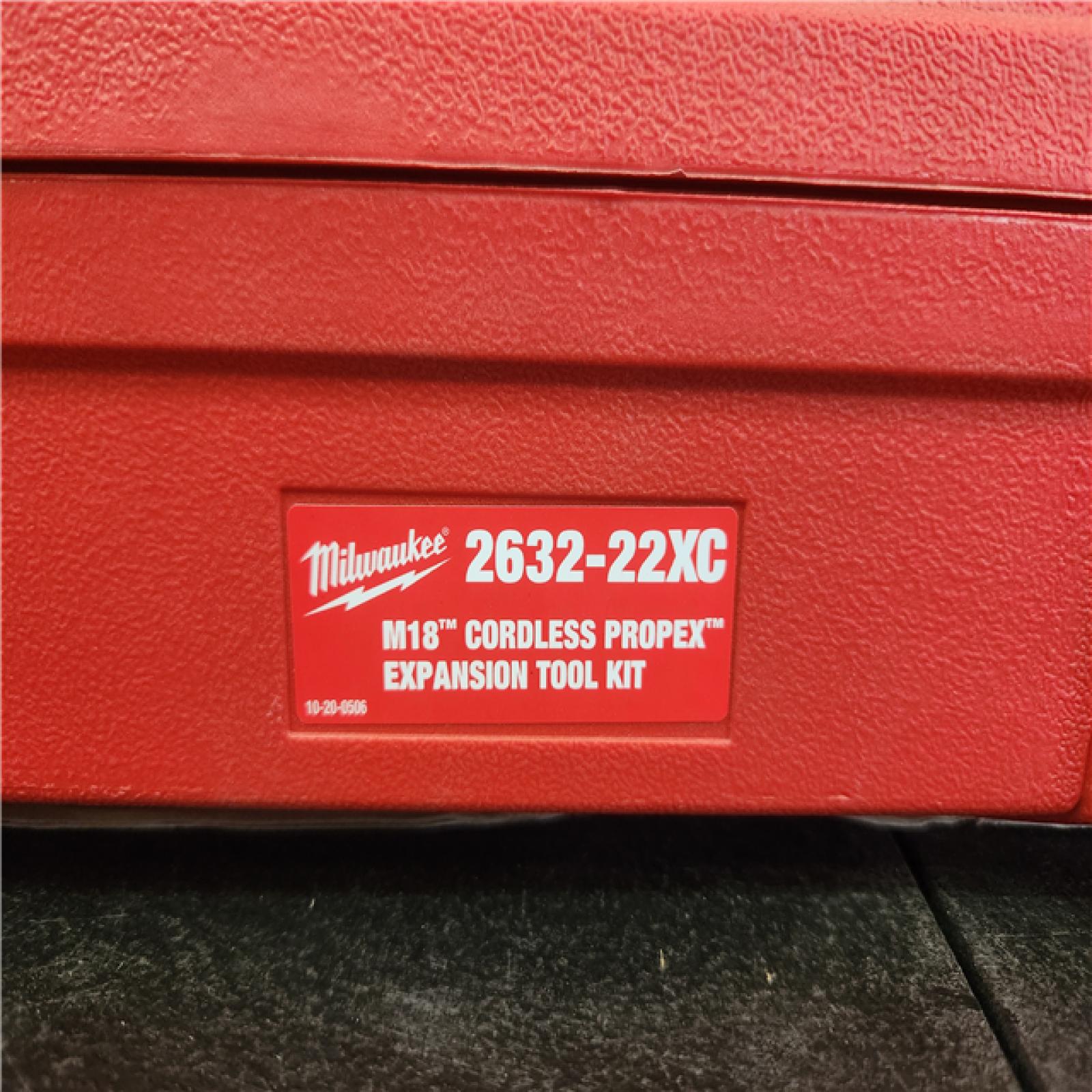 Phoenix NEW Milwaukee M18 18-Volt Lithium-Ion Cordless 3/8 in. to 1-1/2 in Expansion Tool Kit with 3 Heads  Two 3.0Ah Batteries (SEALED)