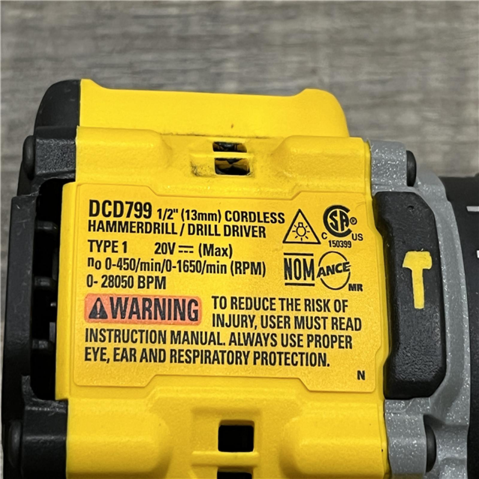 AS-IS DEWALT ATOMIC 20V MAX Lithium-Ion Cordless 2-Tool Combo Kit