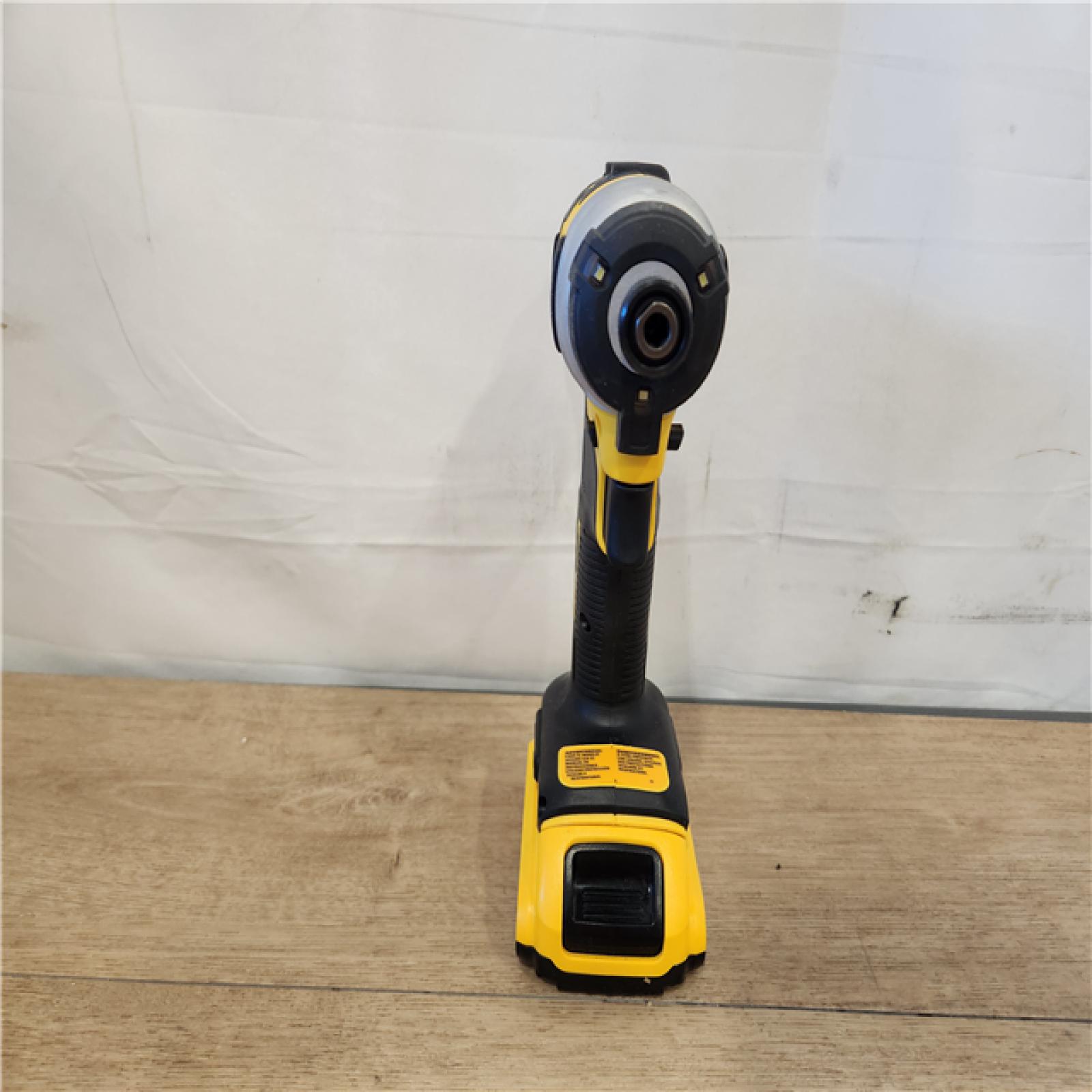 AS-IS- DEWALT ATOMIC 20V MAX* Brushless Cordless Compact 1/4 in. Impact Driver Kit