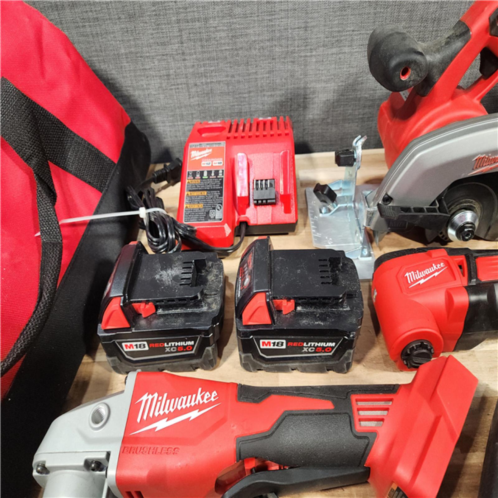 HOUSTON LOCATION - AS-IS Milwaukee 18-Volt Lithium-Ion Cordless (9-Tool) Combo Kit