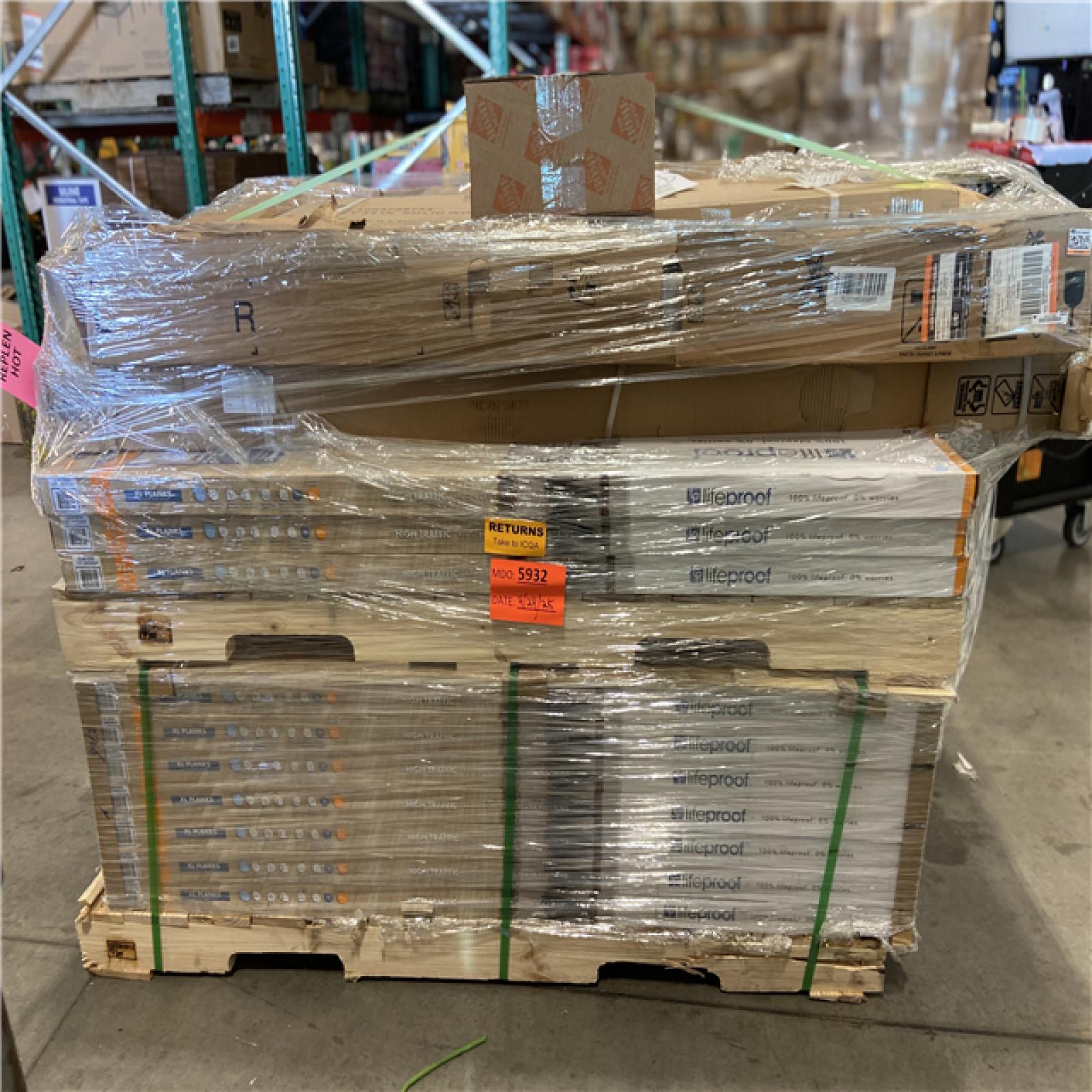 DALLAS LOCATION - Lifeproof Bailey's Beach Oak 22 MIL x 8.7 in. W x 59 in. L Click Lock Waterproof Luxury Vinyl Plank Flooring (25 sqft/Case) PALLET - (40 CASES)