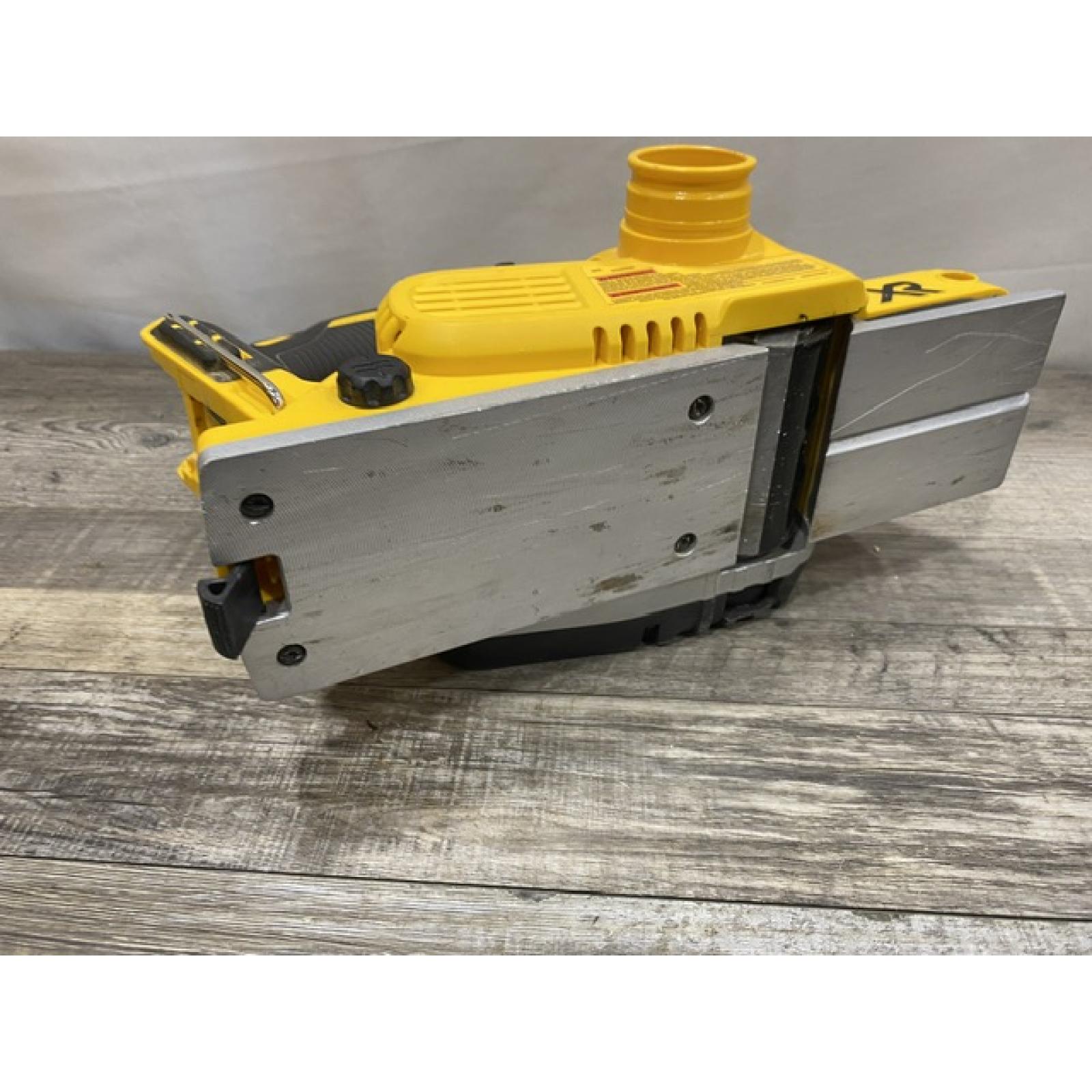 AS-IS DEWALT 20V MAX XR Cordless Brushless 3-1/4 in. Planer (Tool Only)