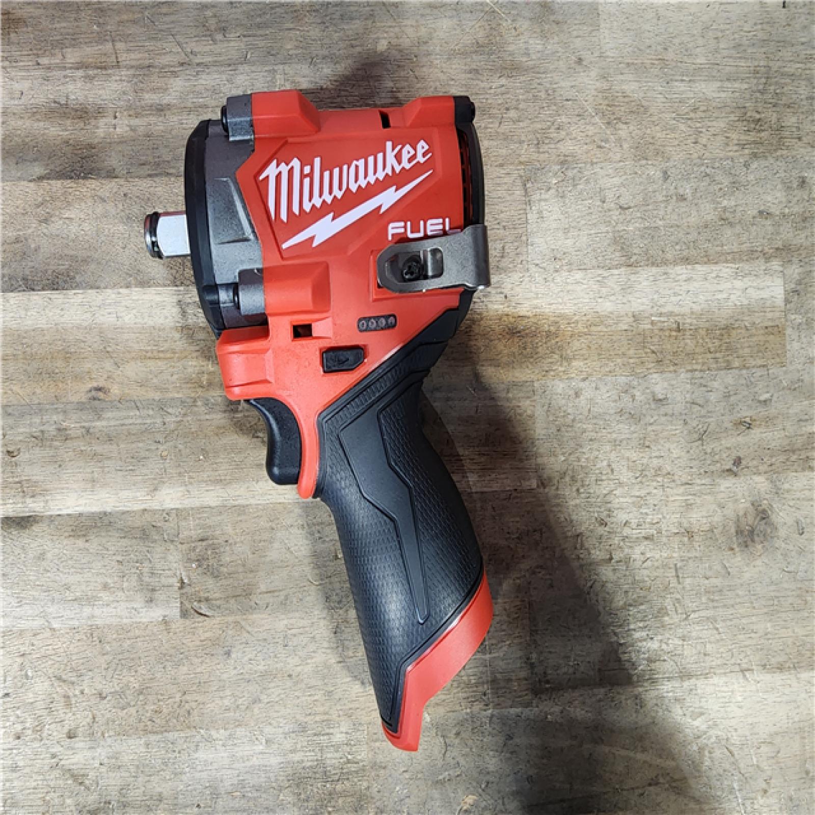 HOUSTON LOCATION - AS-IS (APPEARS LIKE NEW) Milwaukee M12 FUEL Cordless Compact Impact Wrench Kit  Brushless  1/2 Torque  12V