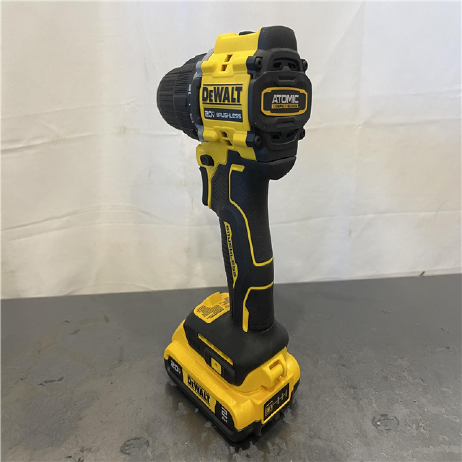 AS-IS - DEWALT ATOMIC 20-Volt Lithium-Ion Cordless Compact 1/2 in. Drill/Driver Kit