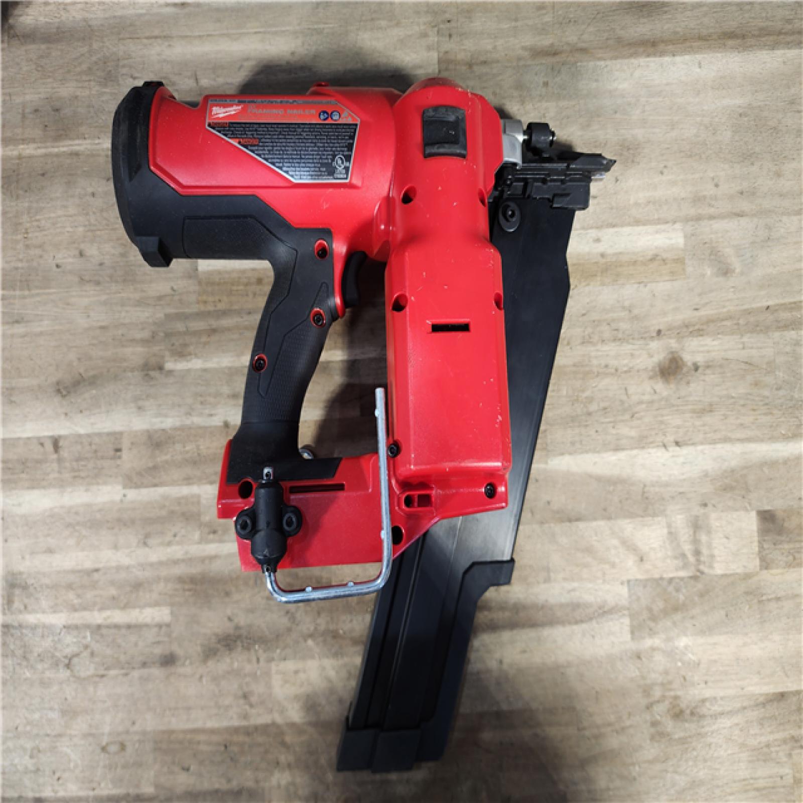 HOUSTON LOCATION - AS-IS Milwaukee 2744-20 M18 FUEL 3-1/2 in. 18-Volt 21-Degree Lithium-Ion Brushless Cordless Framing Nailer (Tool-Only)