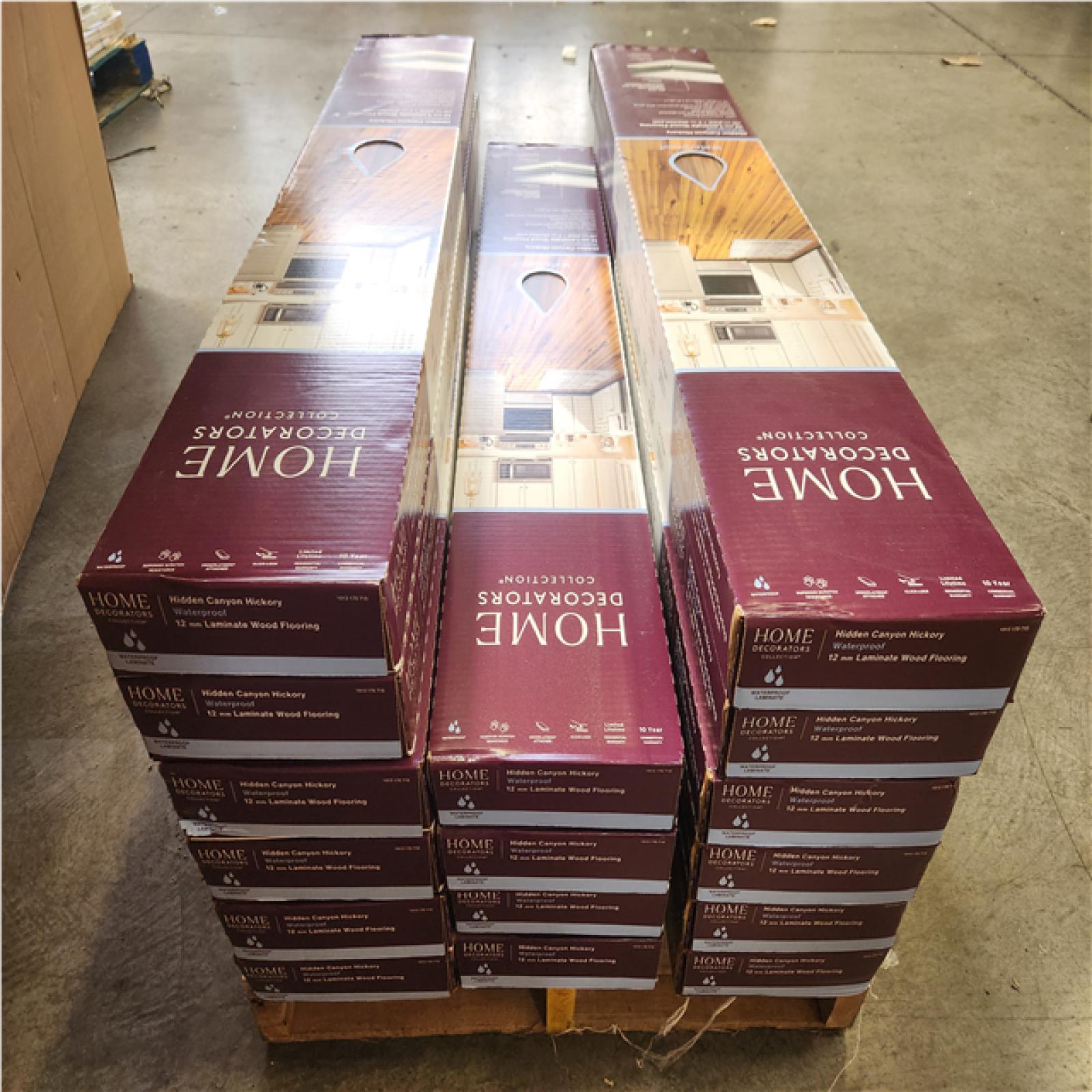 Phoenix NEW Home Decorators Collection Hidden Canyon Hickory 12 mm T x 8 in. W Waterproof Laminate Wood Flooring(255 sq. ft./16 Case)