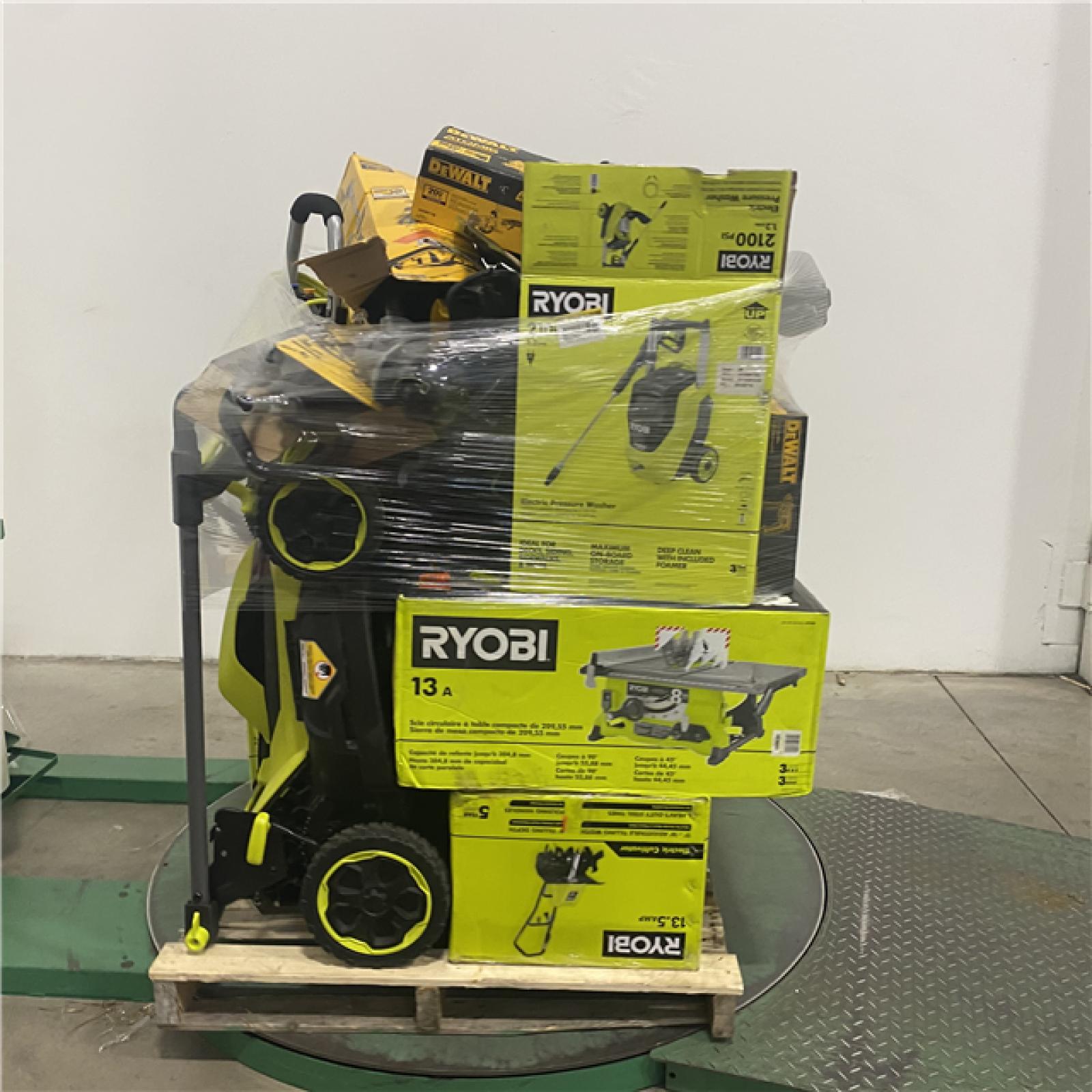 Dallas Location - As-Is Tool Pallet