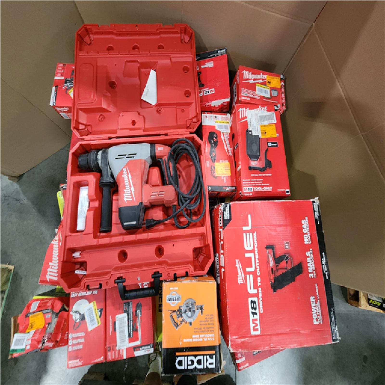 CALIFORNIA AS-IS TOOL PALLET