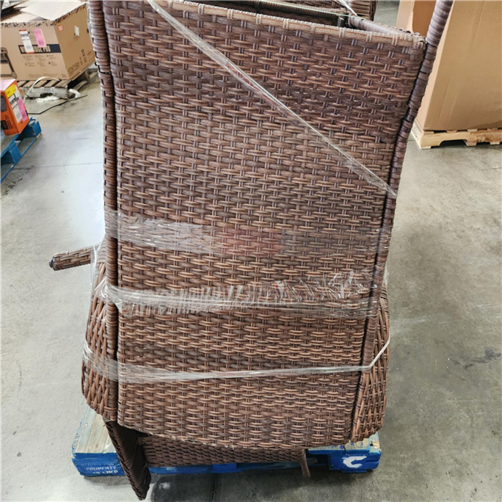 Phoenix AS-IS Hampton Bay Newshire 4-Piece Wicker Patio Conversation Set with Lake Cushions