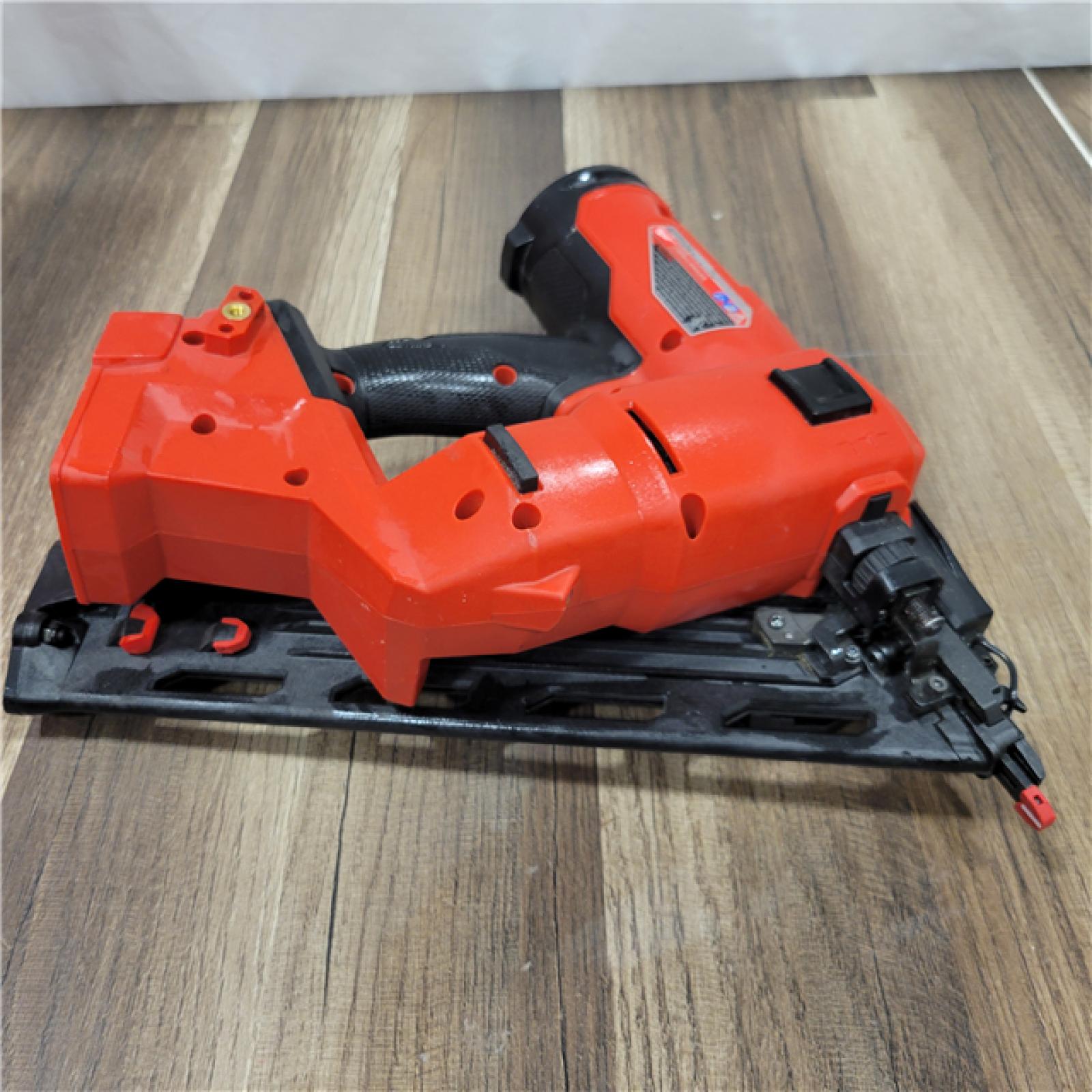 AS-IS Milwaukee 2839-20 M18 FUEL 15 Ga. 18 Volt Brushless Angled Finish Nailer
