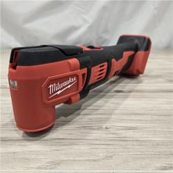 LIKE NEW! - Milwaukee 2626-21 18V Cordless Oscillating Multi-Tool Kit