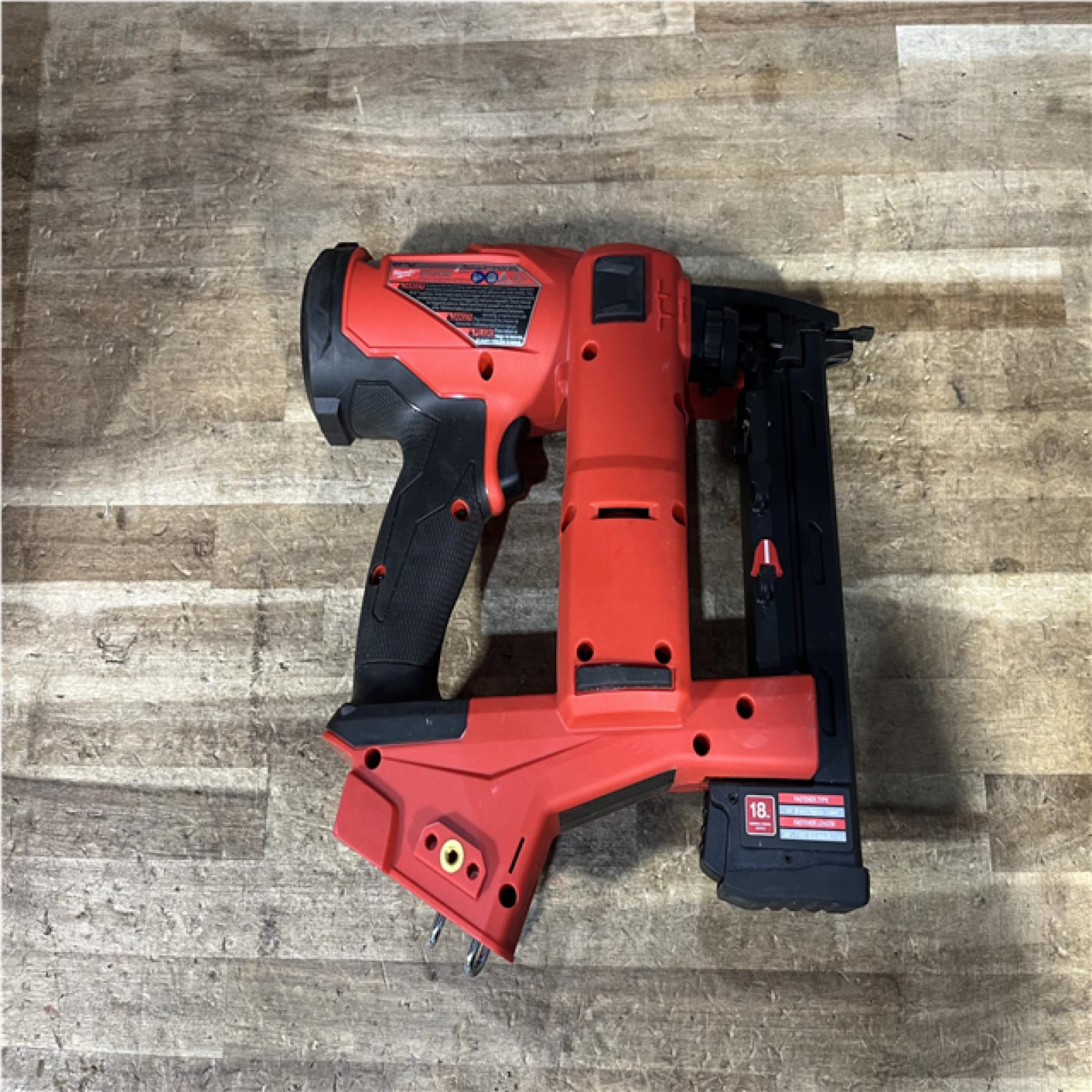 Houston Location AS-IS Milwaukee FUEL 18-Volt Lithium-Ion Brushless Cordless 18-Gauge 1/4 in. Narrow Crown Stapler (Tool-Only)