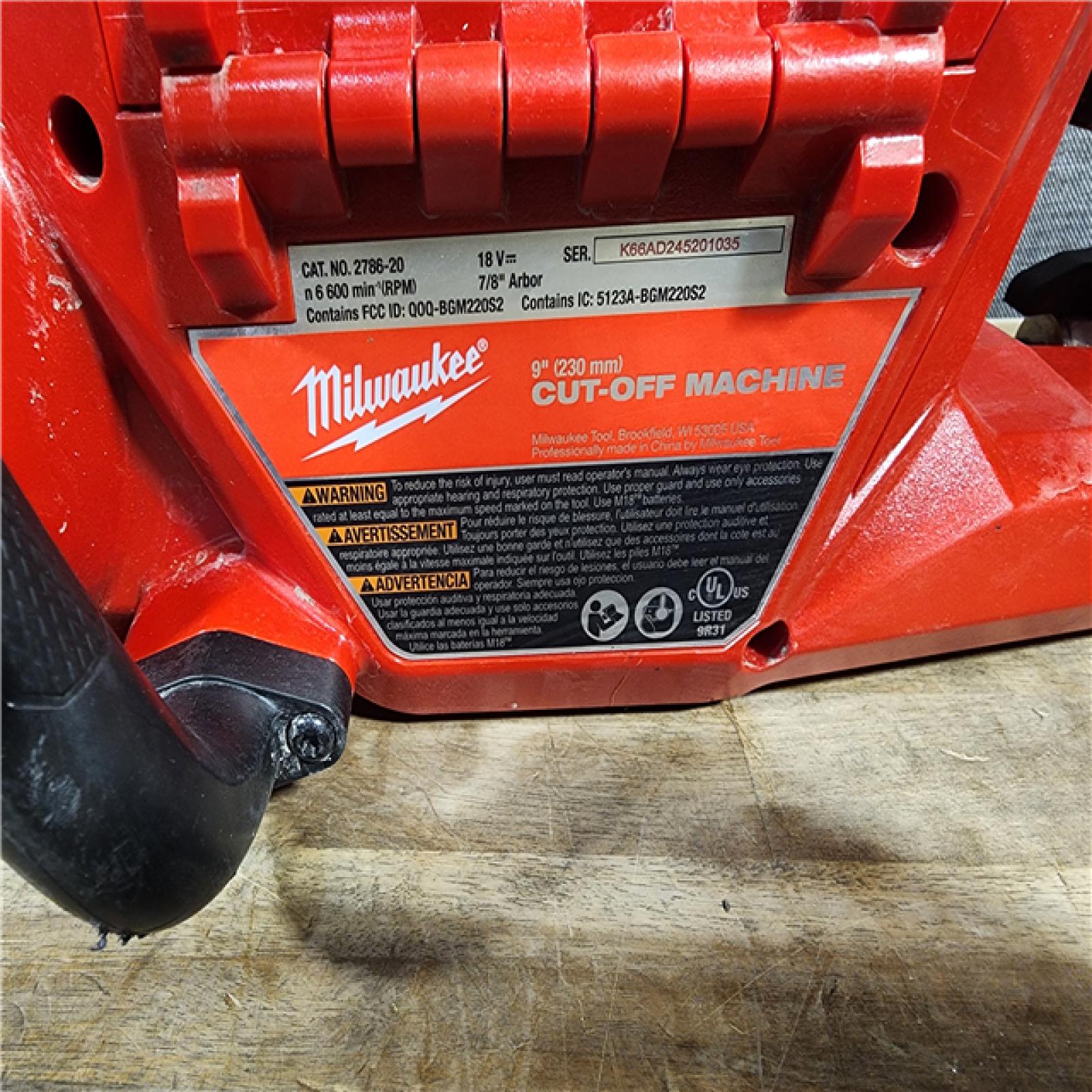 HOUSTON LOCATION - AS-IS Milwaukee M18 FUEL 9 Cut-Off Saw with ONE-KEY (TOOL ONLY)