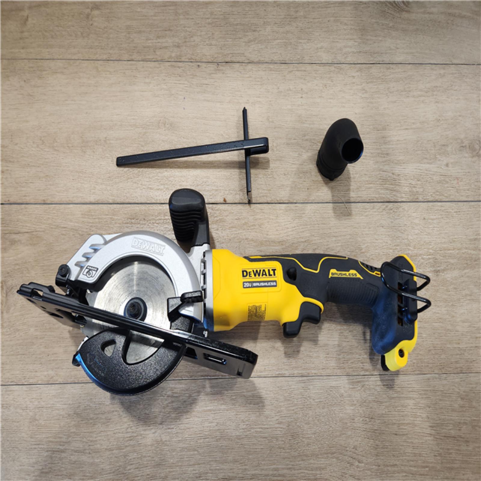 AS-IS- DEWALT ATOMIC 20V MAX Cordless Brushless 4-1/2 in. Circular Saw (Tool Only)