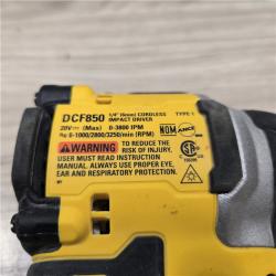 AS-IS DeWalt 20V MAX ATOMIC 1/4 in. Cordless 3-Speed Impact Driver Kit