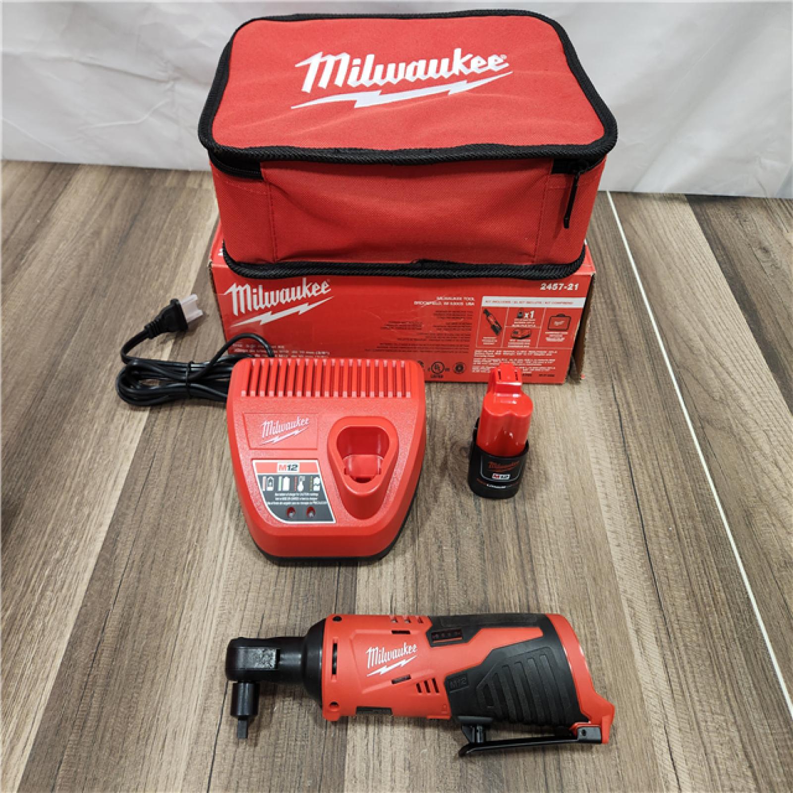 AS-IS Milwaukee Cordless 3/8 in. Ratchet Kit