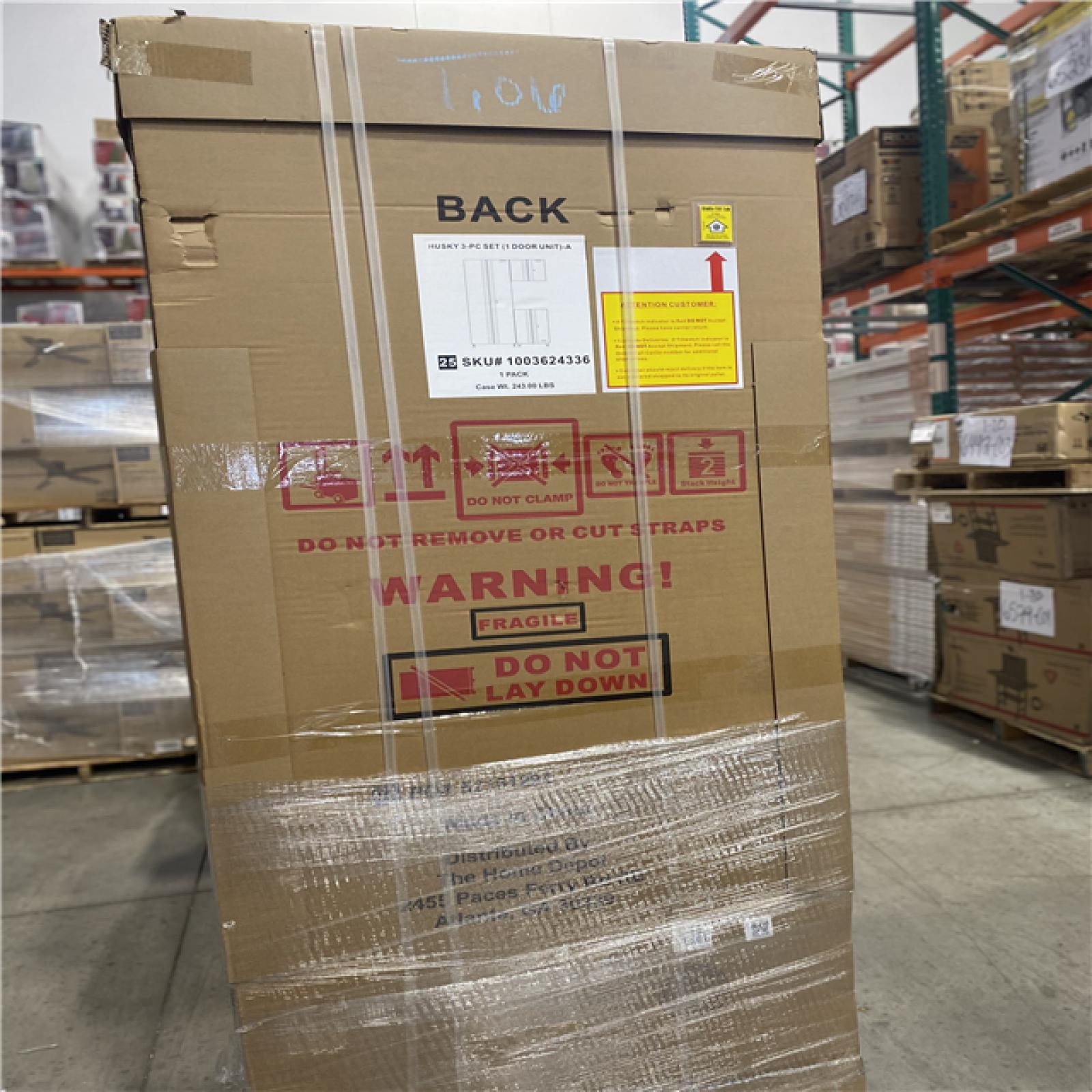 DALLAS LOCATION- Husky 3-Piece Regular Duty Welded Steel Garage Storage System in Black