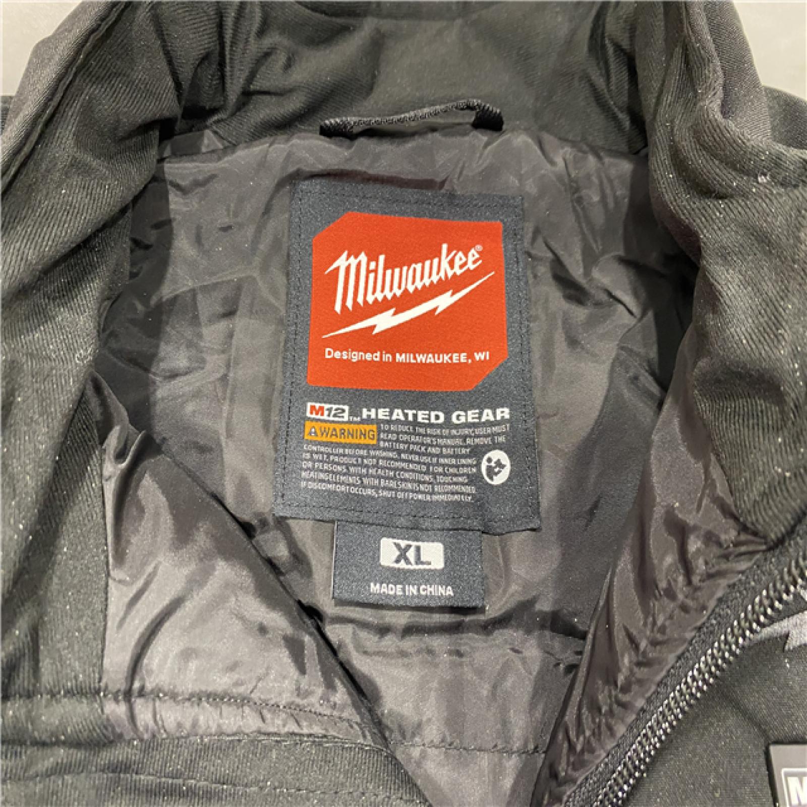 AS-IS Milwaukee Men's X-Large 12-Volt Lithium-Ion Cordless Axis Black Heated Vest Kit