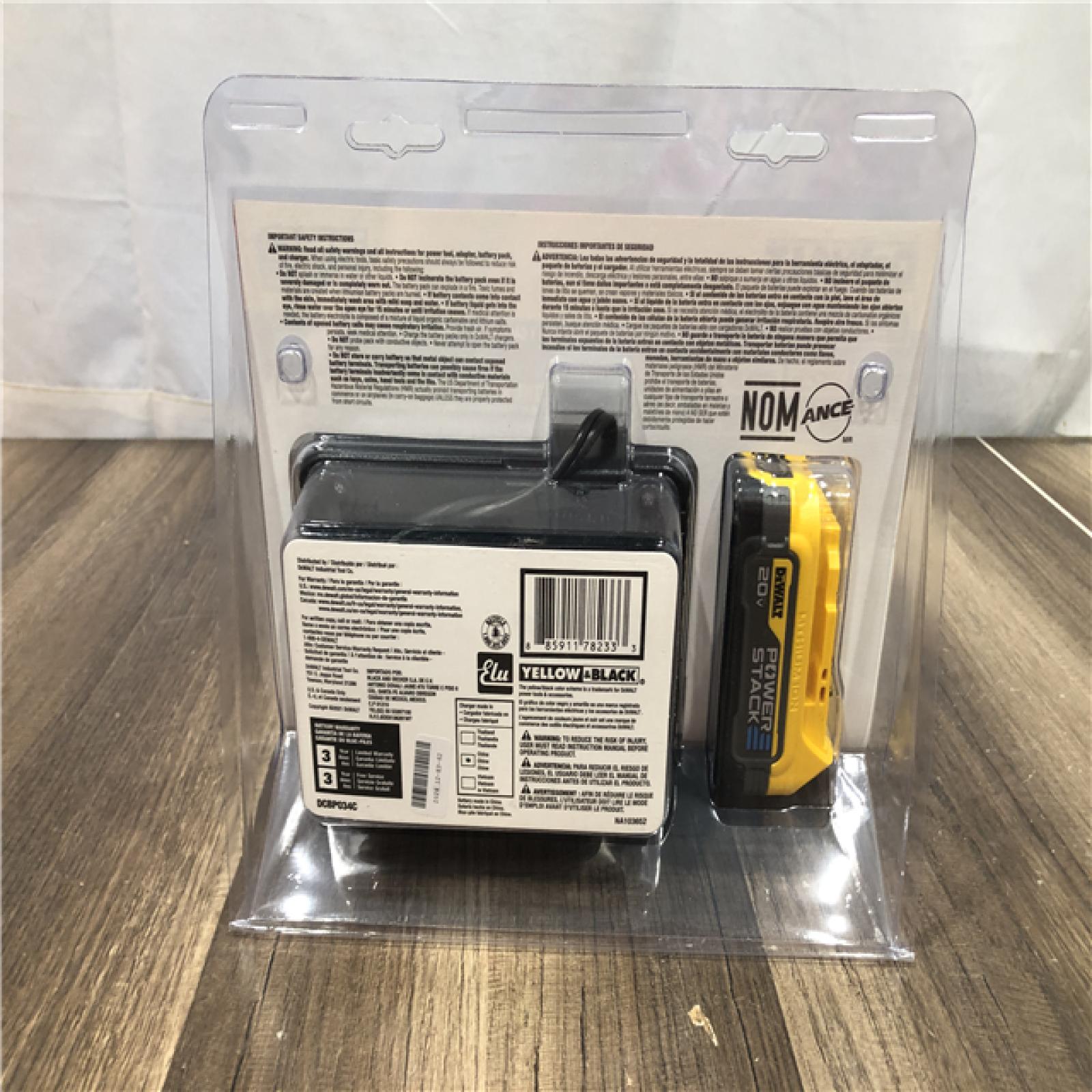 NEW- DEWALT 20V MAX XR POWERSTACK Lithium-Ion Battery Starter Kit