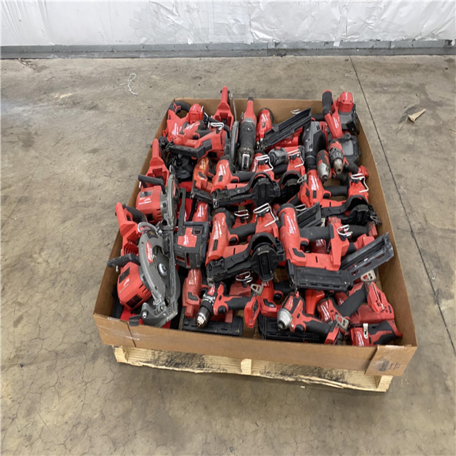 Houston Location AS IS - Tool Pallet