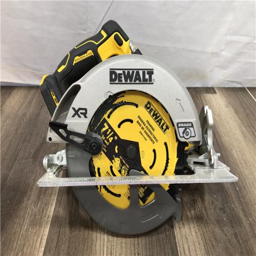 AS-IS DEWALT 20-Volt MAX 7-1/4 in. Cordless Circular Saw (Tool Only)