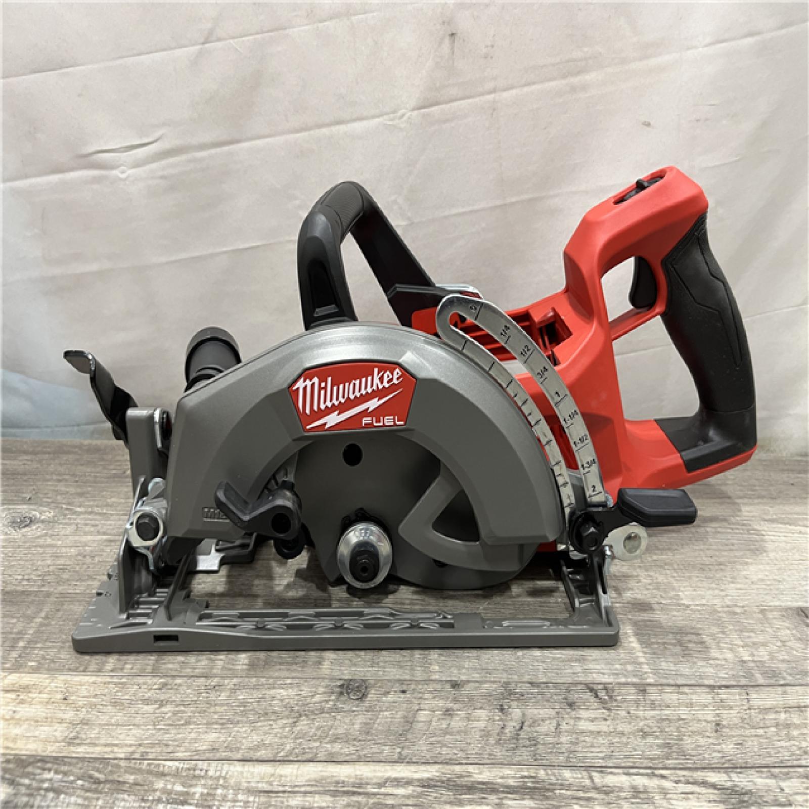 AS-IS Milwaukee FUEL 18V Lithium-Ion Cordless 7-1/4 in. Rear Handle Circular Saw (Tool-Only)