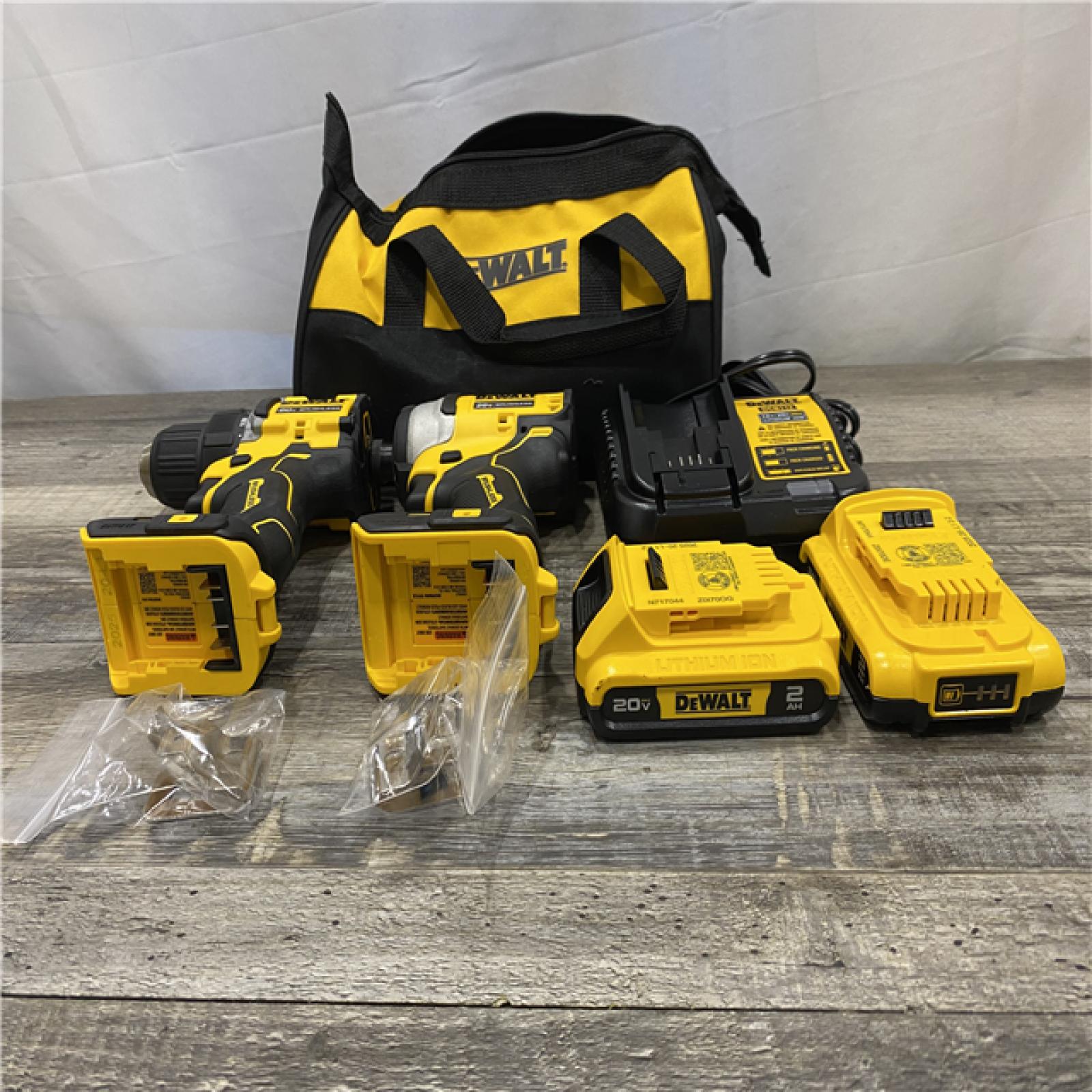 AS-IS DEWALT ATOMIC 20-Volt MAX Lithium-Ion Cordless Combo Kit